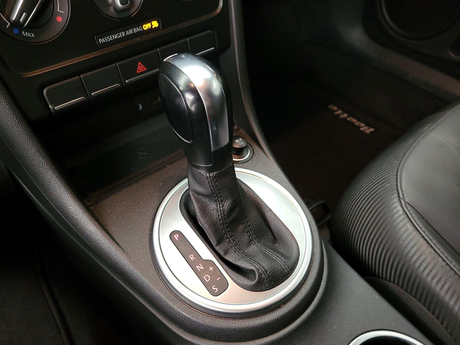 2016 Volkswagen Beetle S - Photo 17