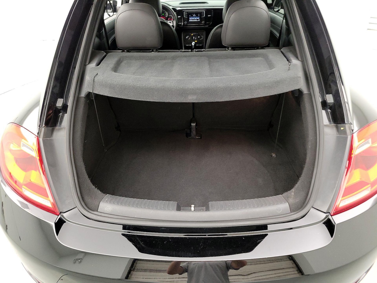 2016 Volkswagen Beetle S - Photo 20