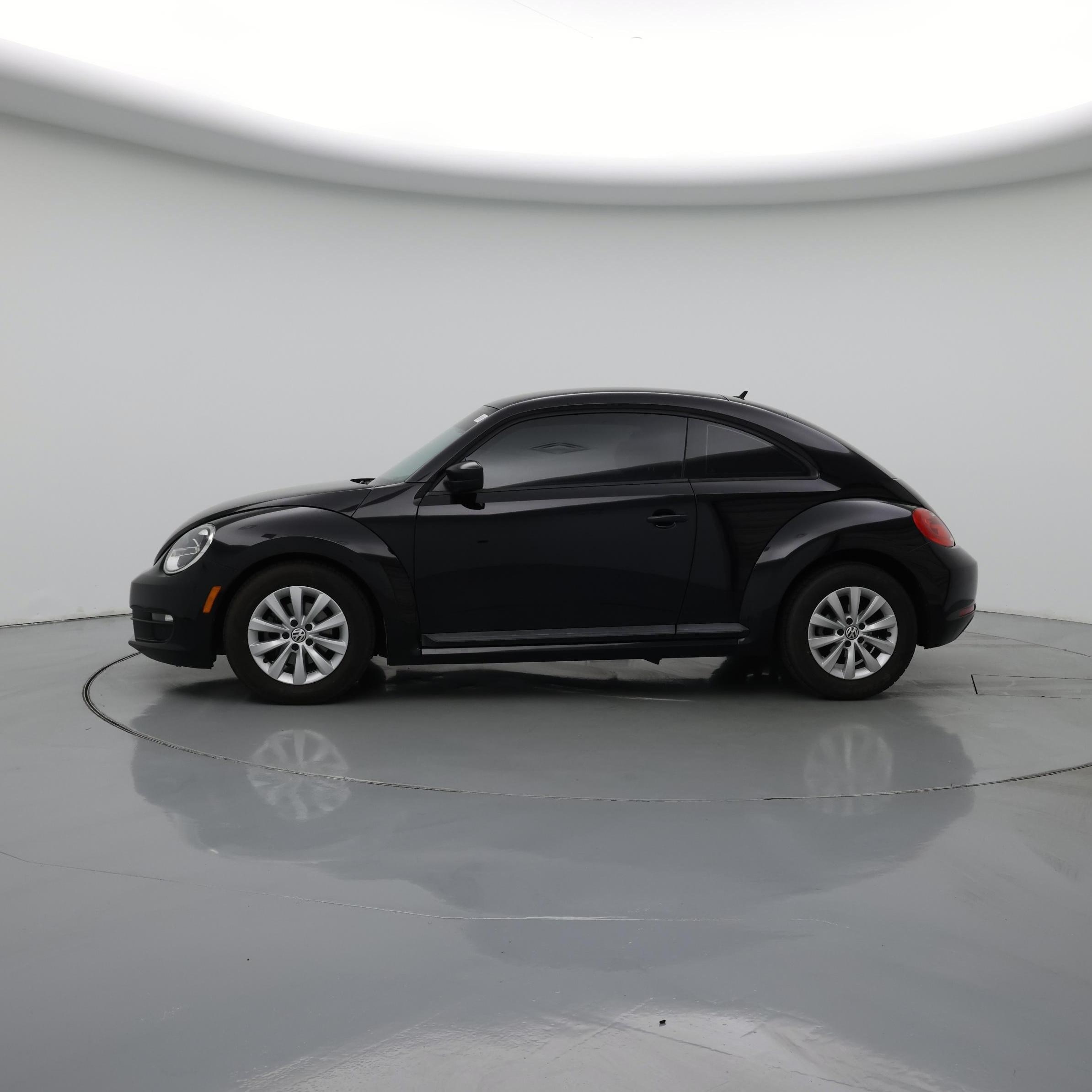 Thumbnail: 2016 Volkswagen Beetle - 3