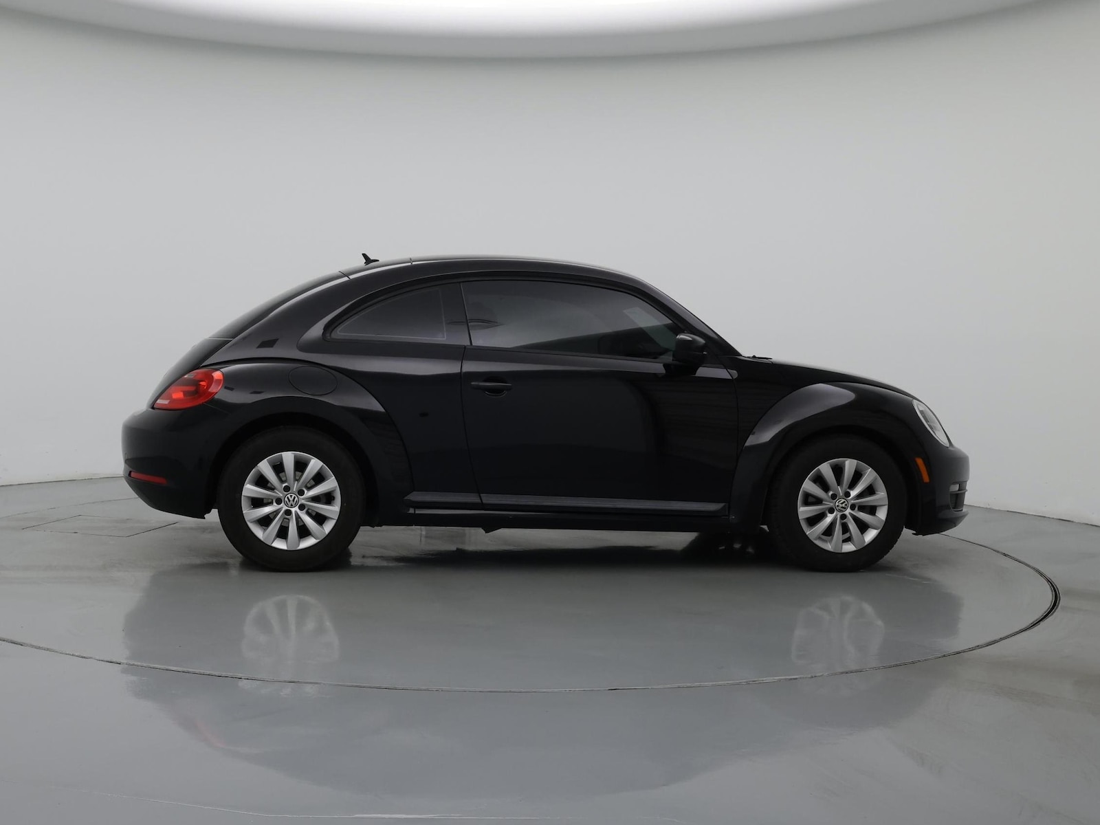 2016 Volkswagen Beetle S - Photo 8