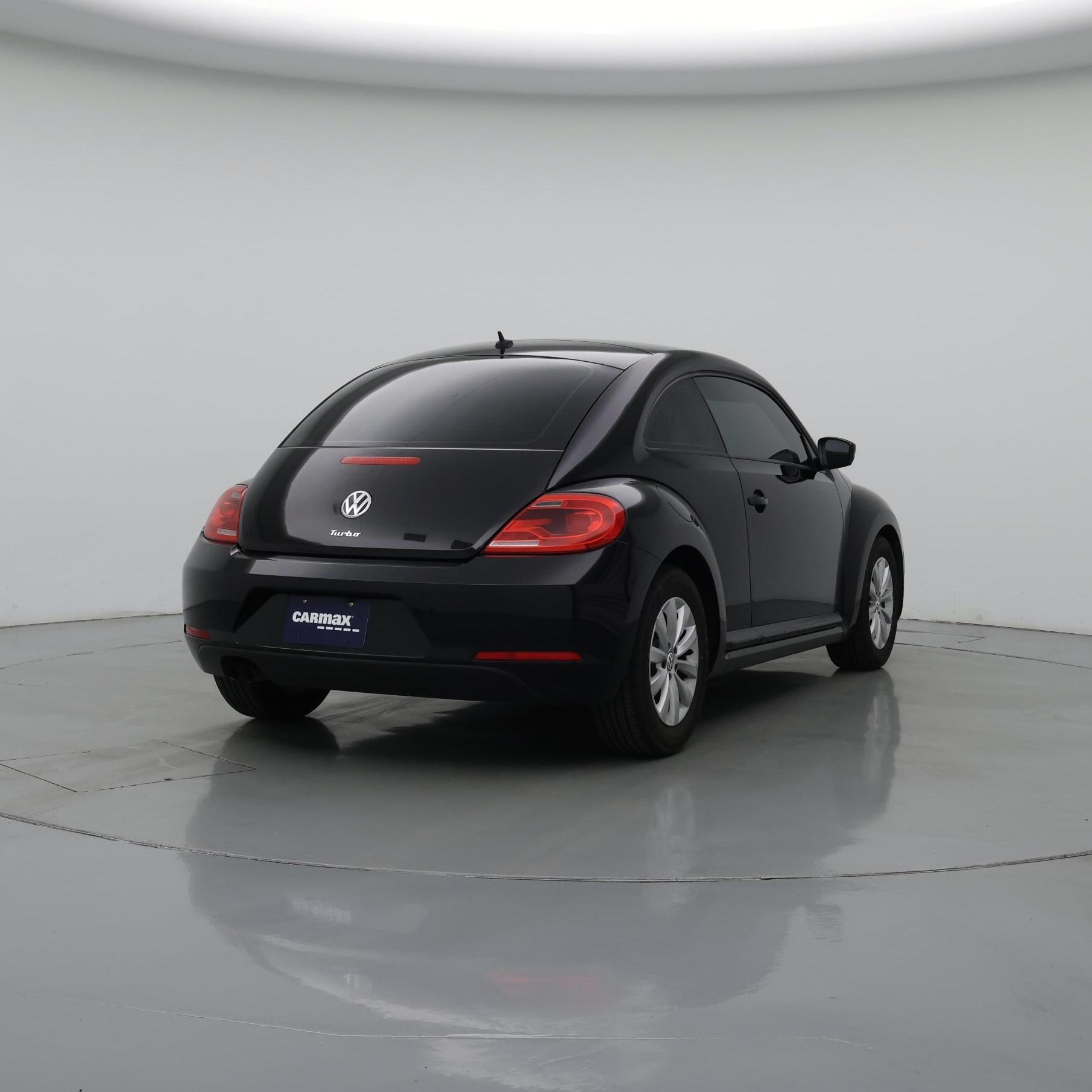 Thumbnail: 2016 Volkswagen Beetle - 8