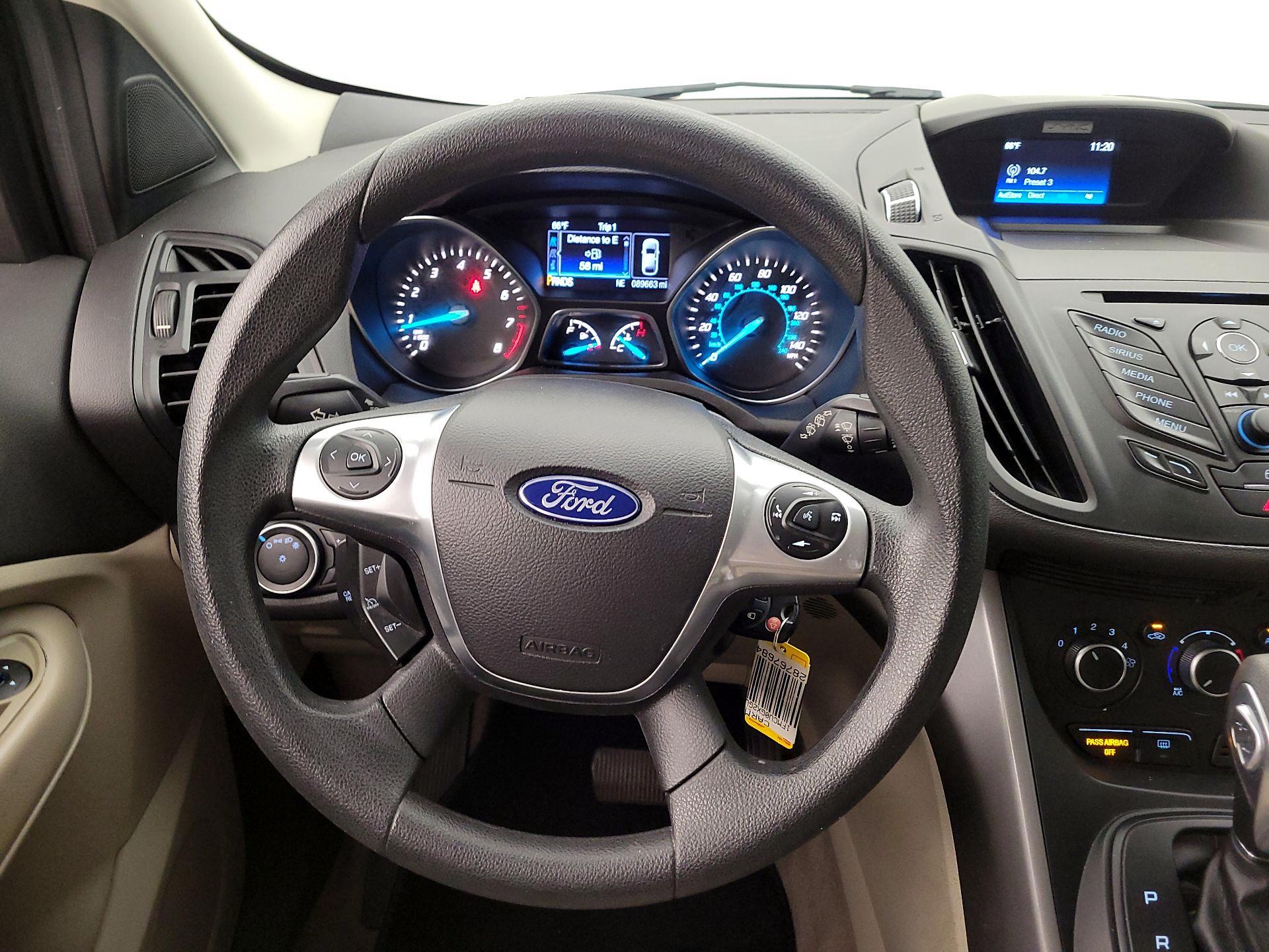 Thumbnail: 2016 Ford Escape - 10