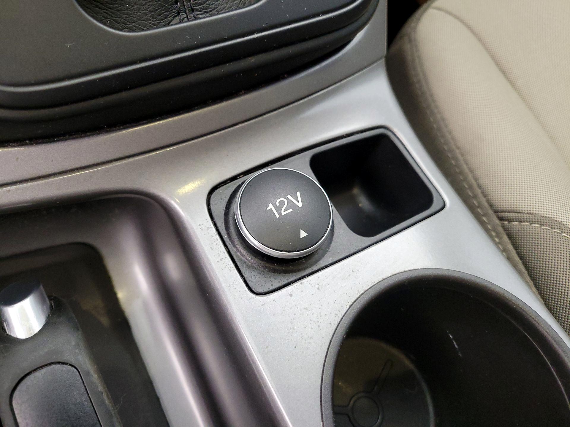 Thumbnail: 2016 Ford Escape - 18