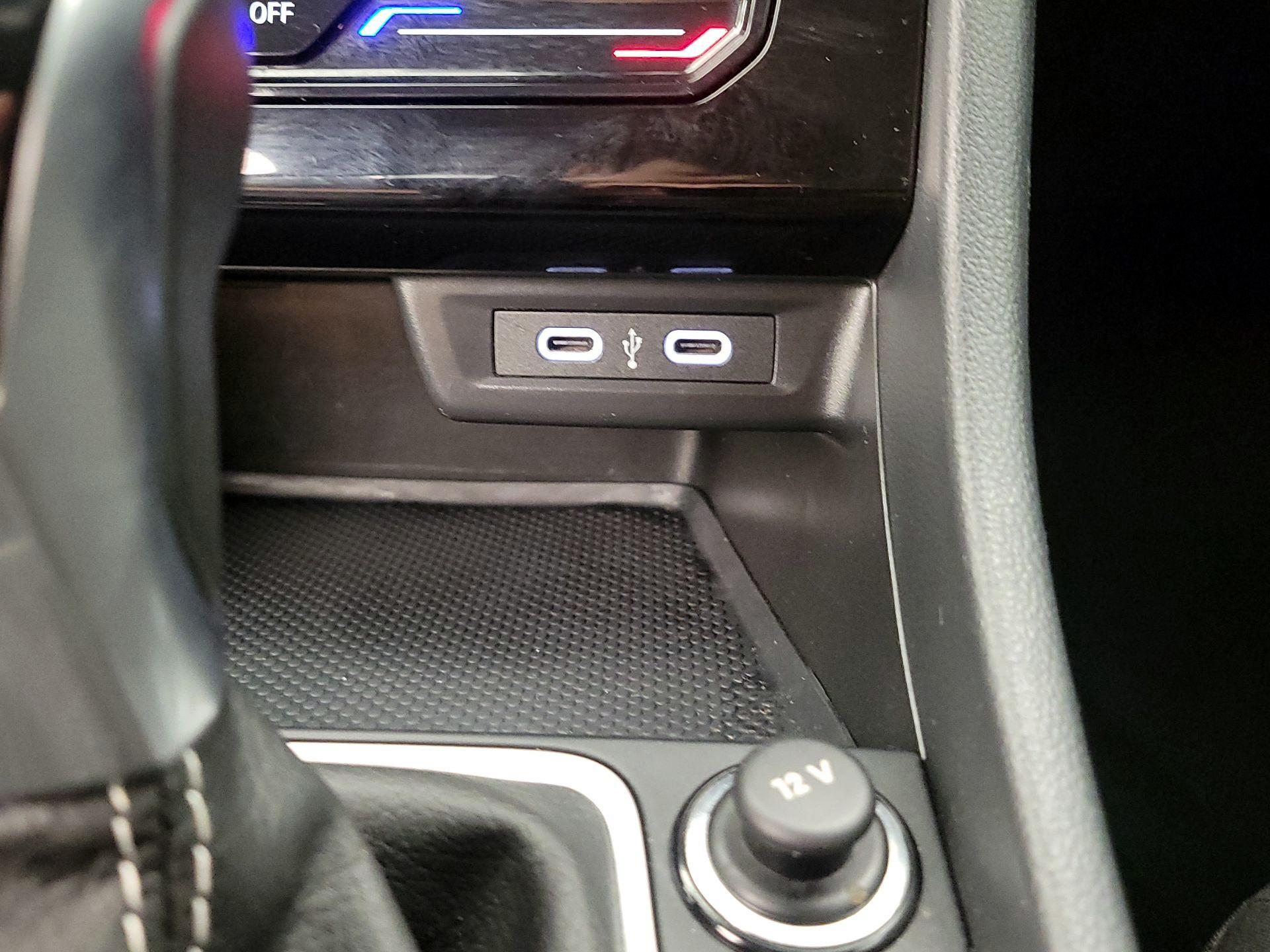 Thumbnail: 2025 Volkswagen Jetta - 18