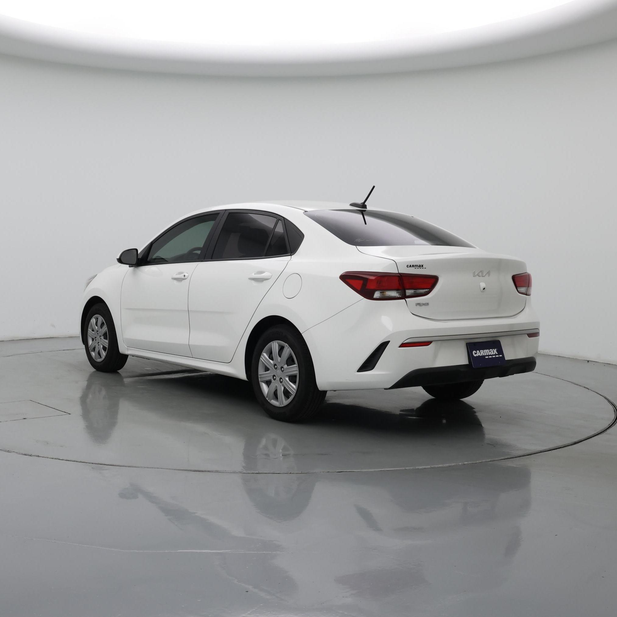 Thumbnail: 2022 Kia Rio - 2