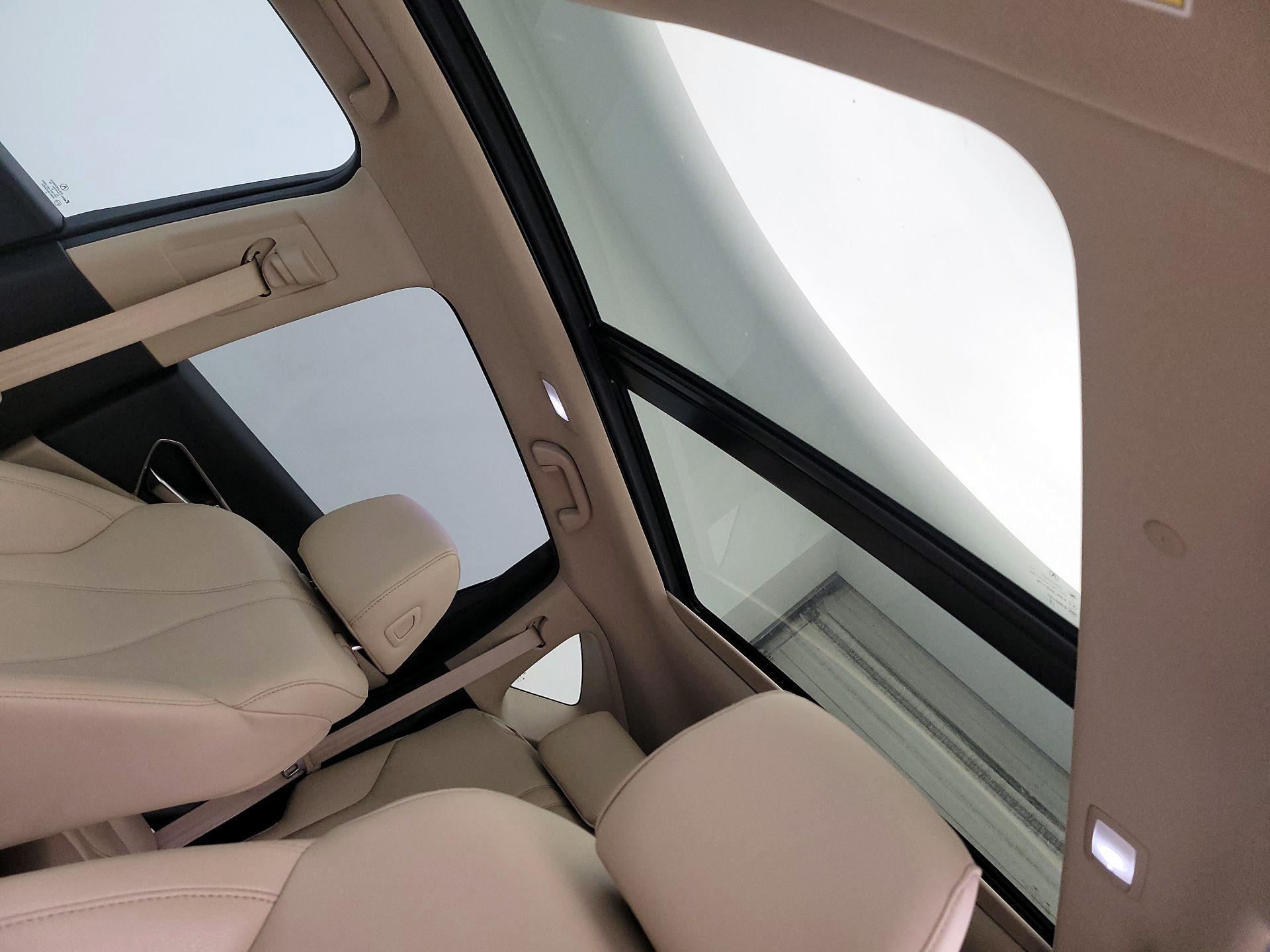 Thumbnail: 2019 Acura RDX - 19