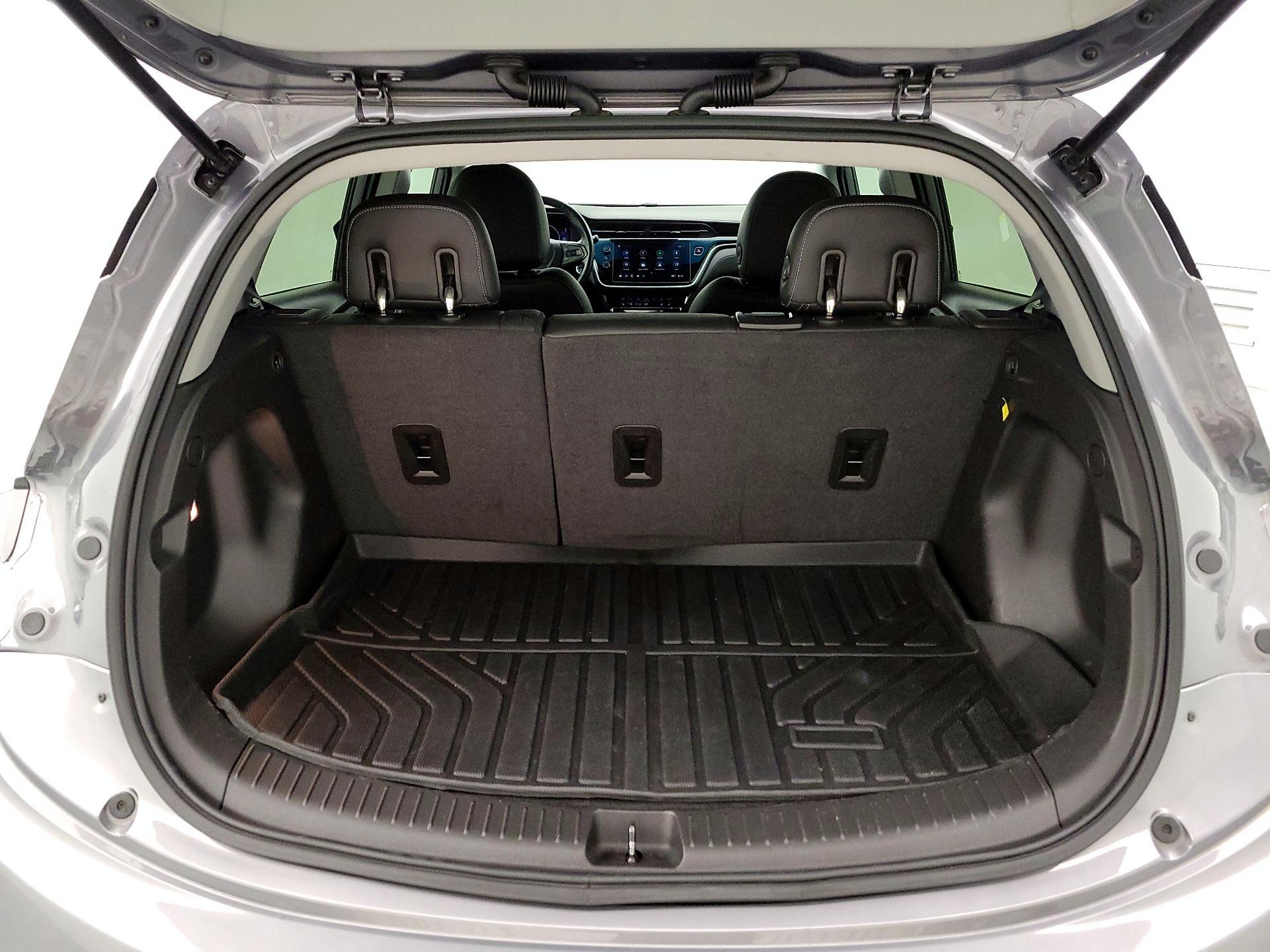 Thumbnail: 2023 Chevrolet Bolt EV - 20