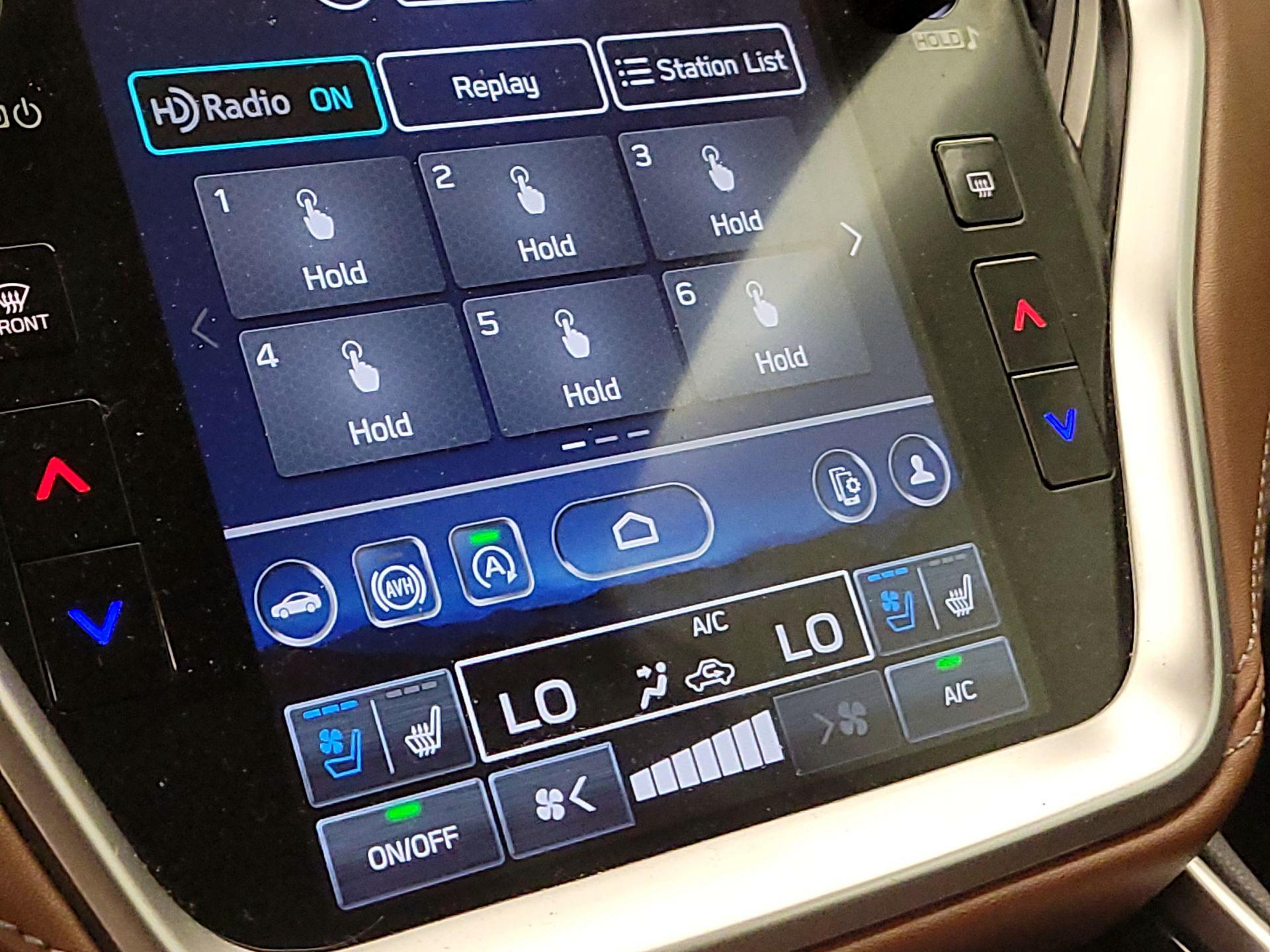 Thumbnail: 2023 Subaru Outback - 16