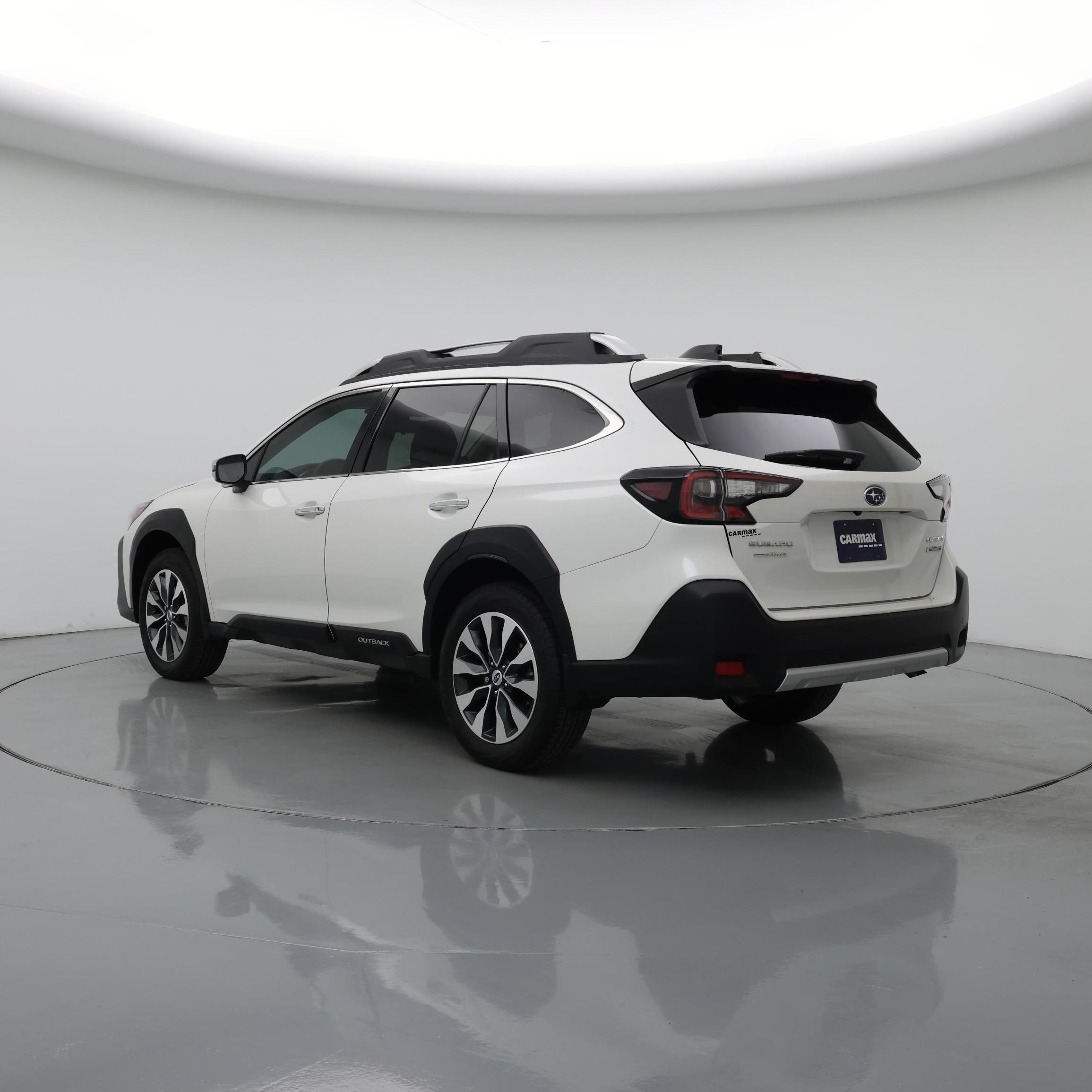 Thumbnail: 2023 Subaru Outback - 2
