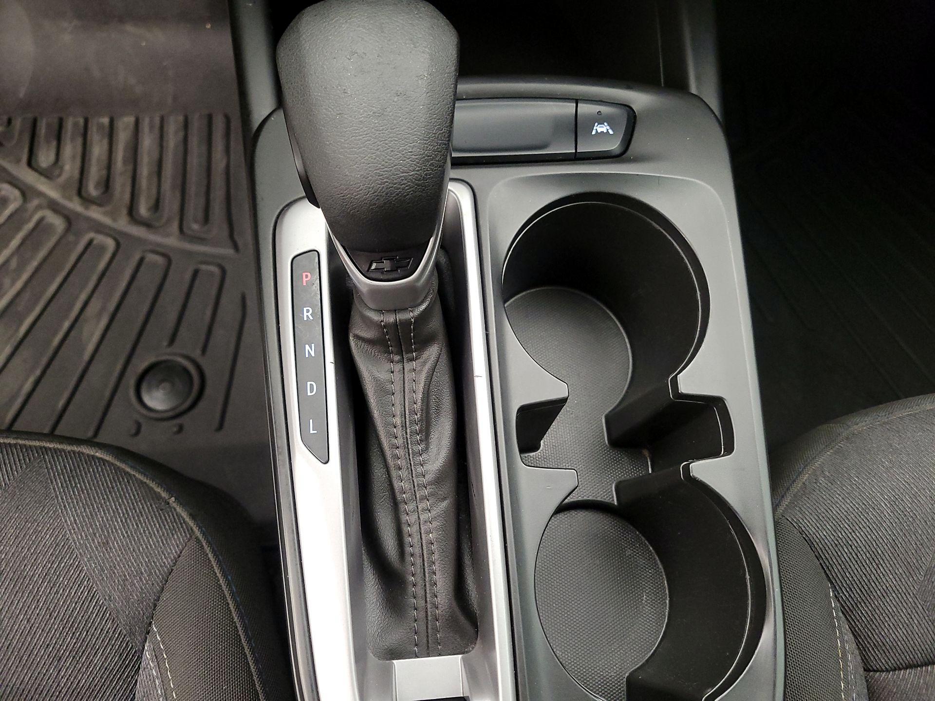 Thumbnail: 2024 Chevrolet Trax - 17