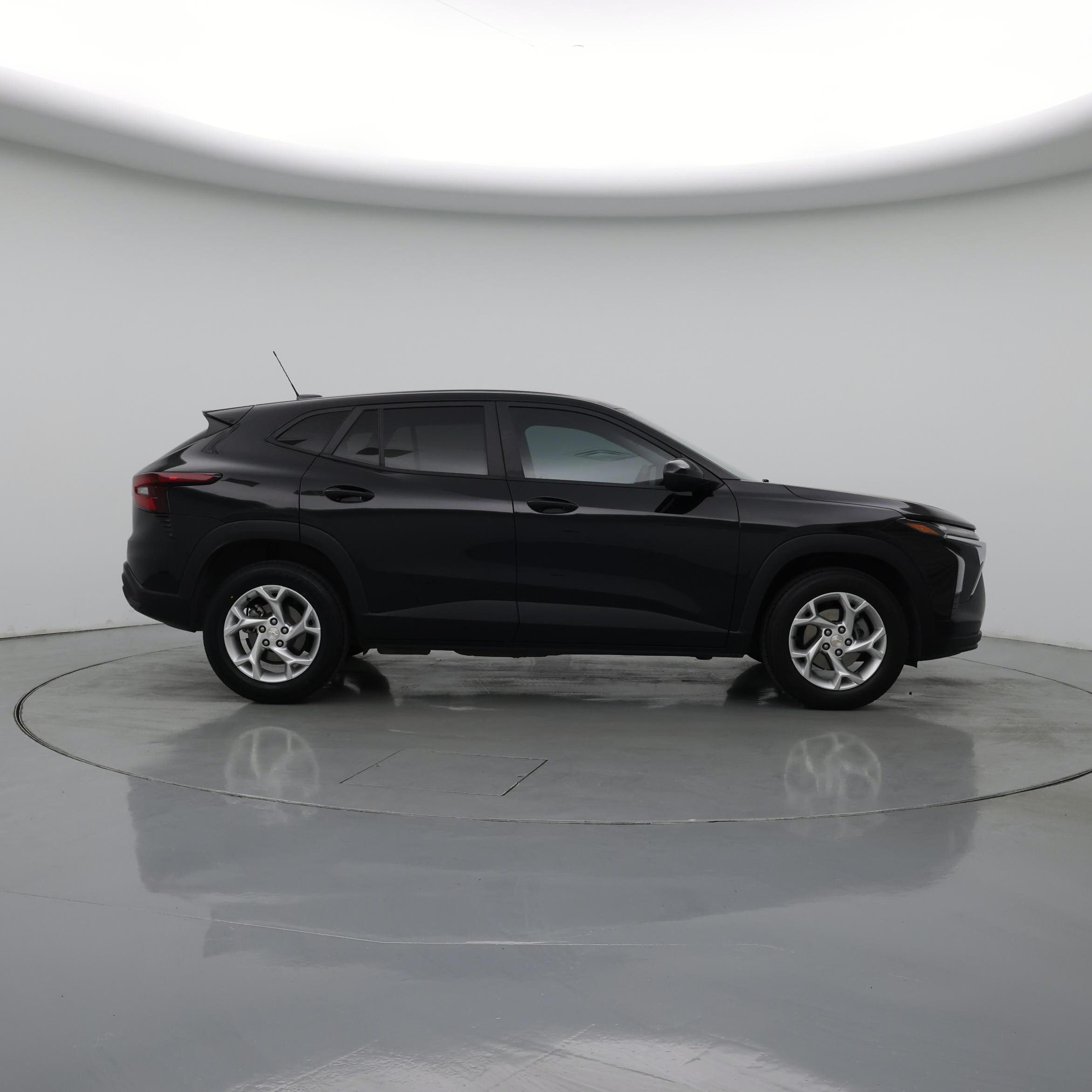 Thumbnail: 2024 Chevrolet Trax - 7