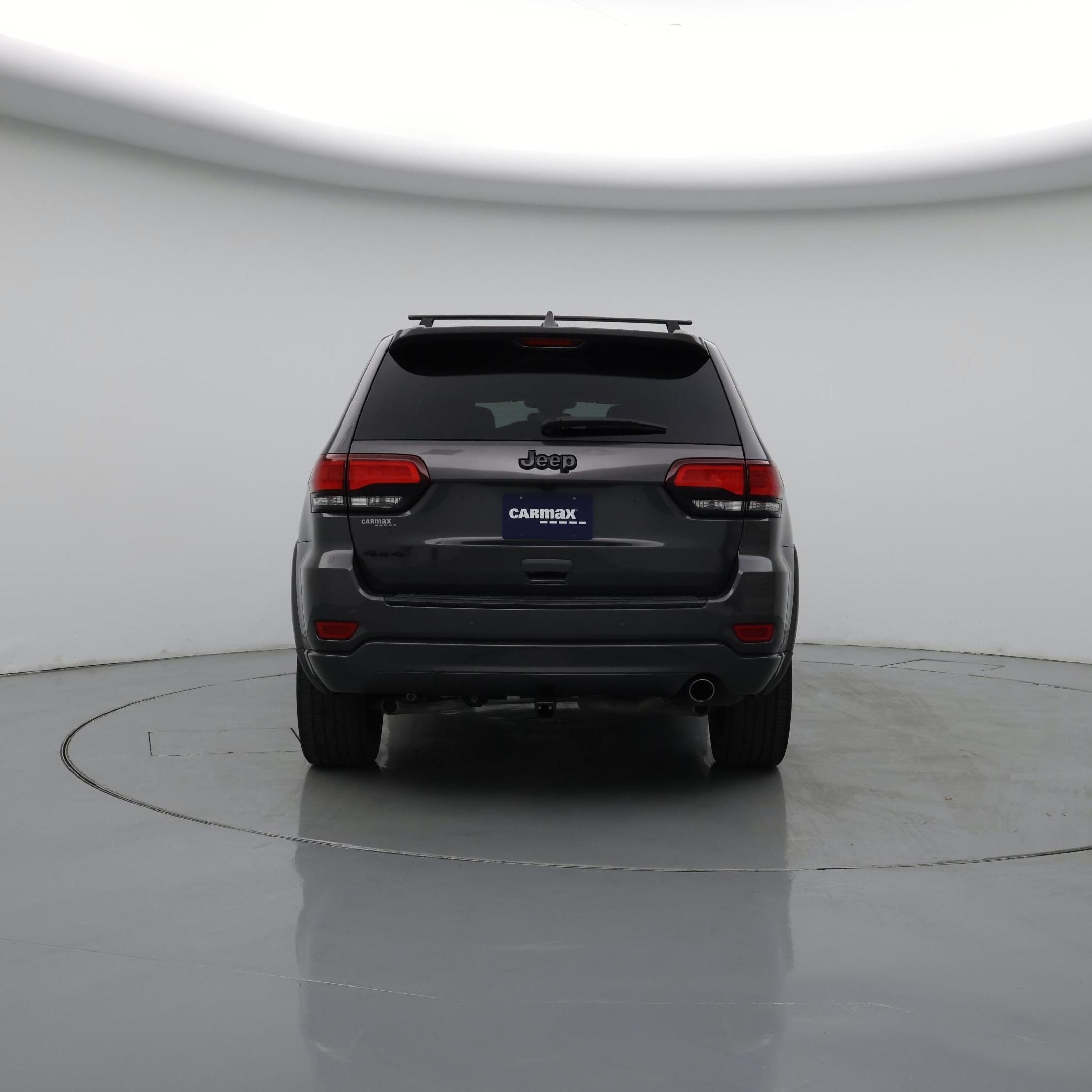Thumbnail: 2018 Jeep Grand Cherokee - 6