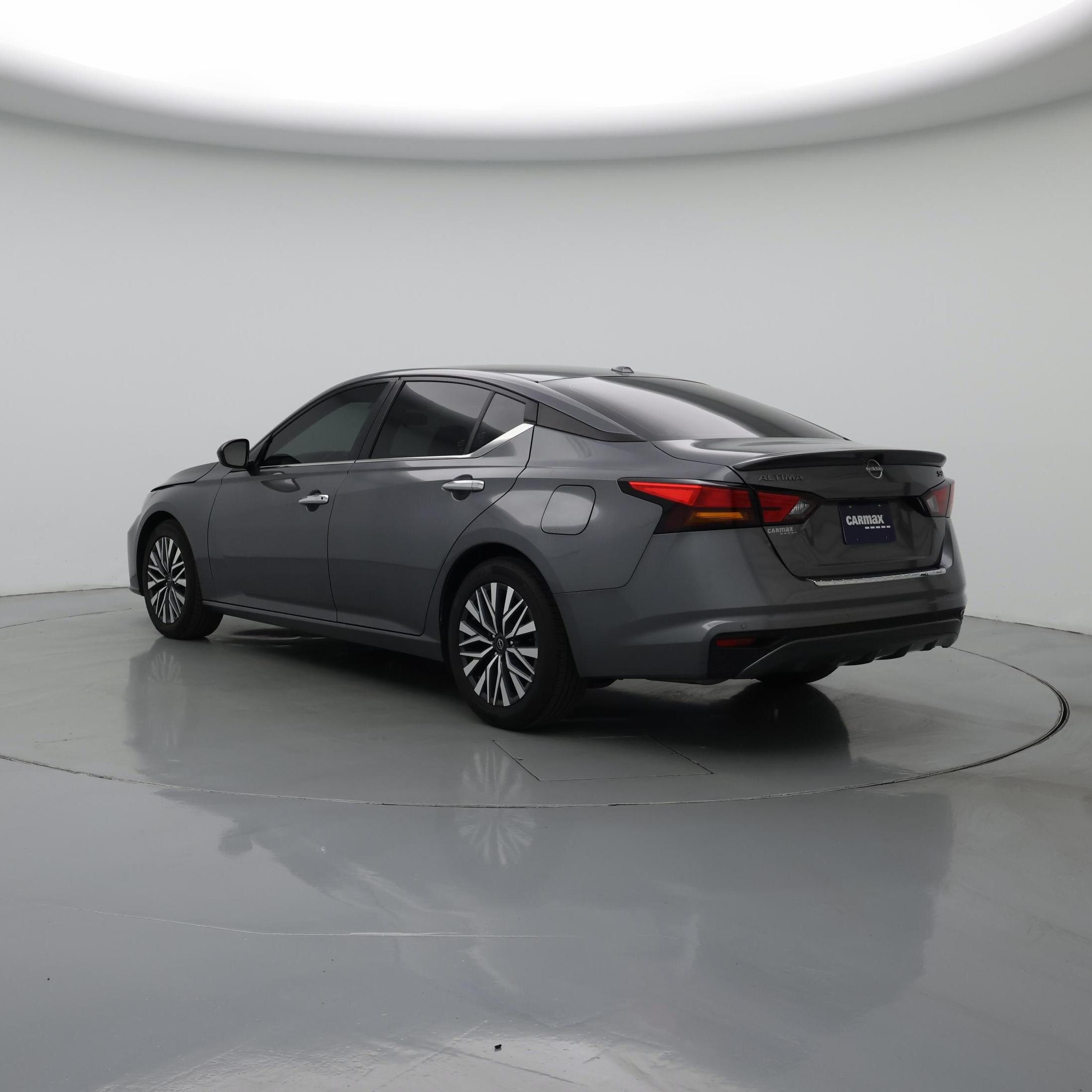 Thumbnail: 2024 Nissan Altima - 2