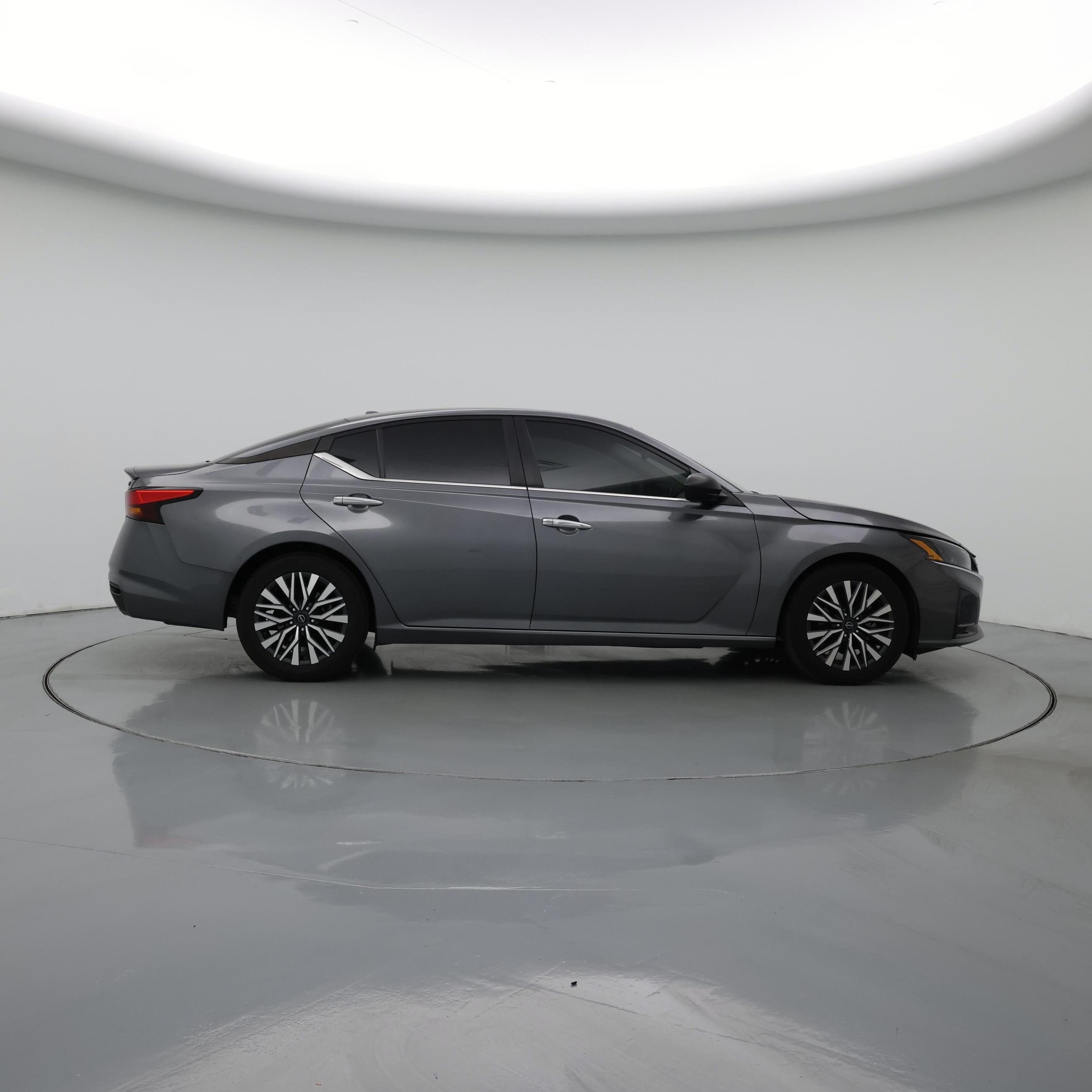 Thumbnail: 2024 Nissan Altima - 7