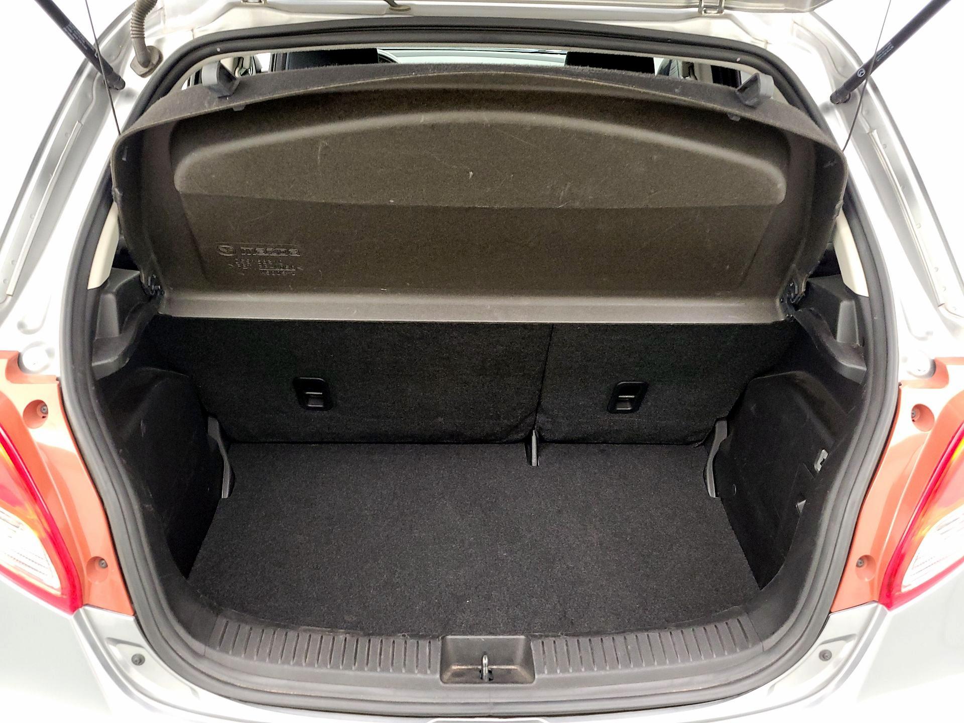 Thumbnail: 2014 Mazda Mazda2 - 19