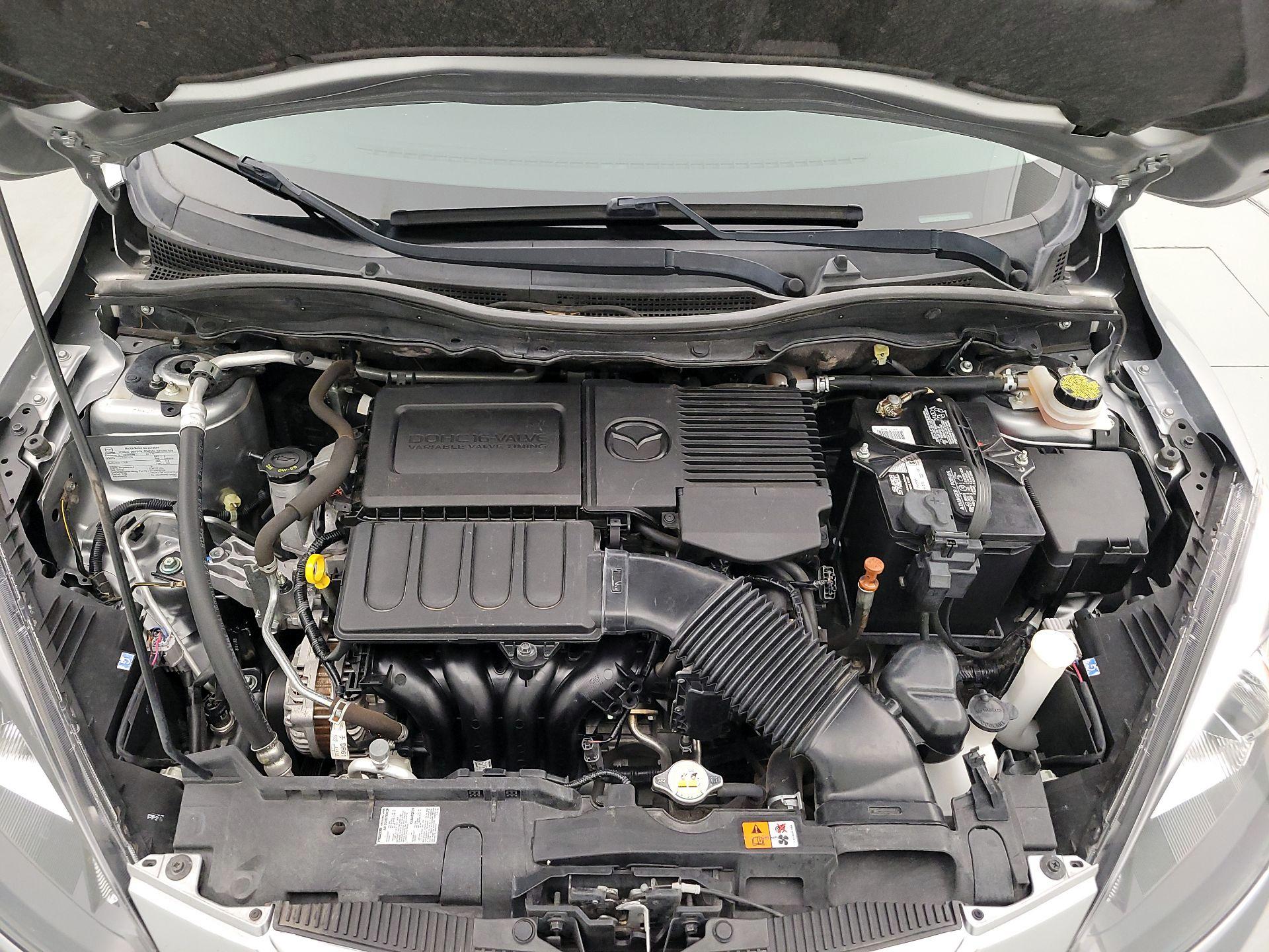 Thumbnail: 2014 Mazda Mazda2 - 20