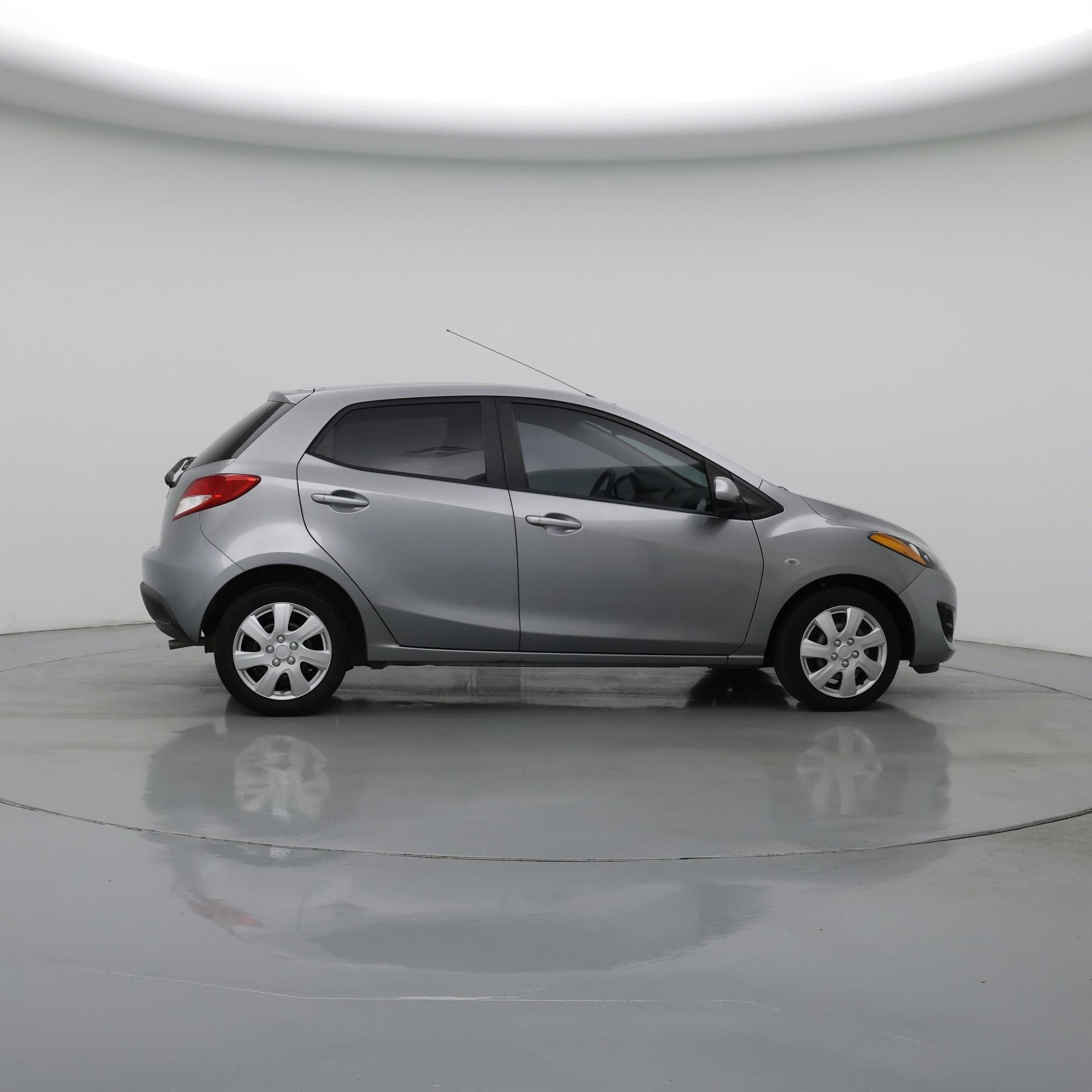 Thumbnail: 2014 Mazda Mazda2 - 7