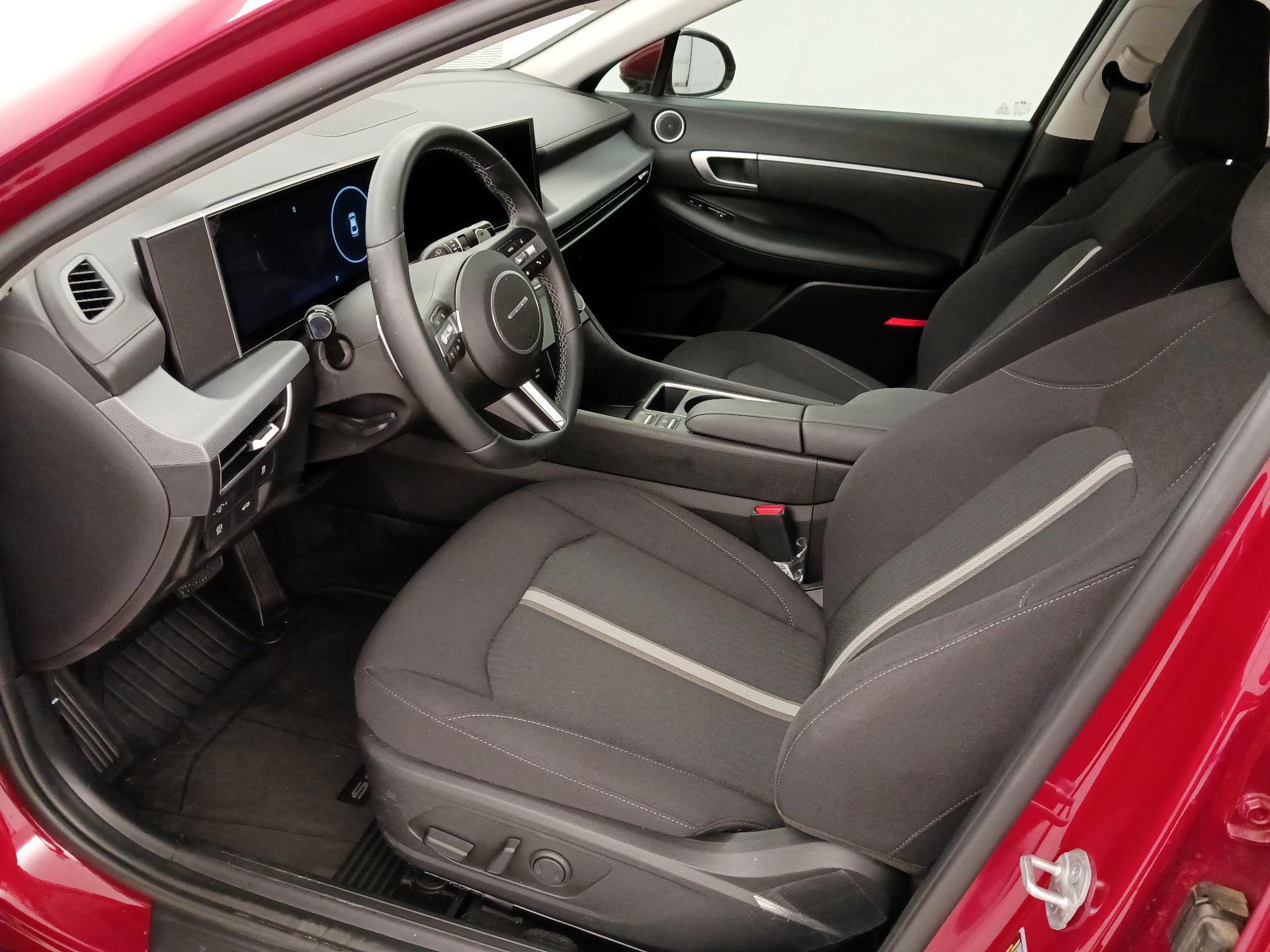 Thumbnail: 2025 Hyundai Sonata - 11