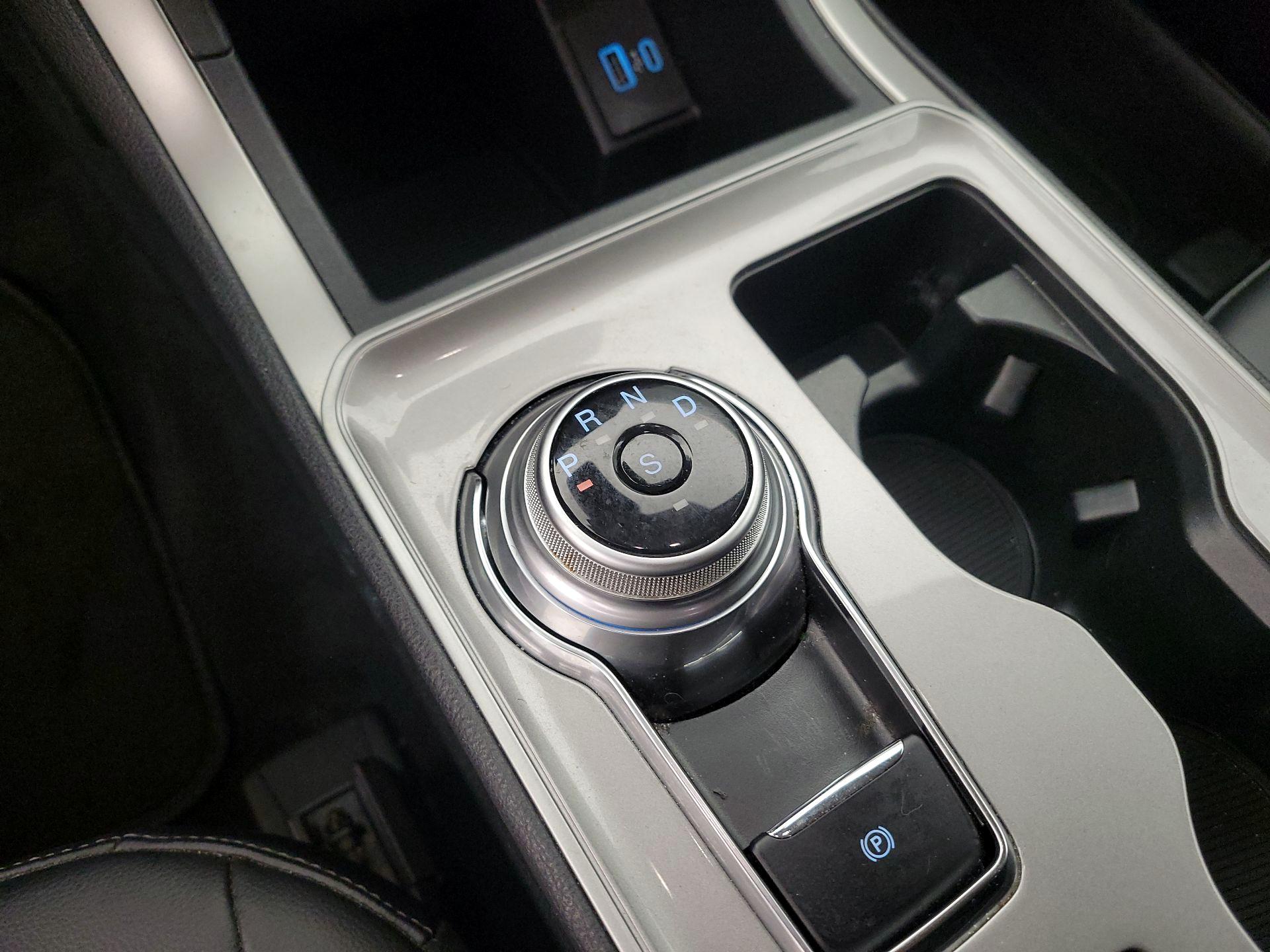 Thumbnail: 2024 Ford Edge - 17