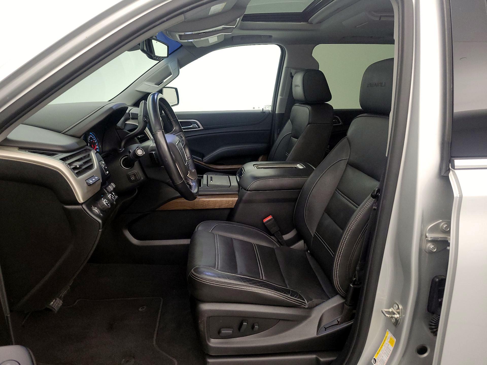 Thumbnail: 2019 GMC Yukon - 11