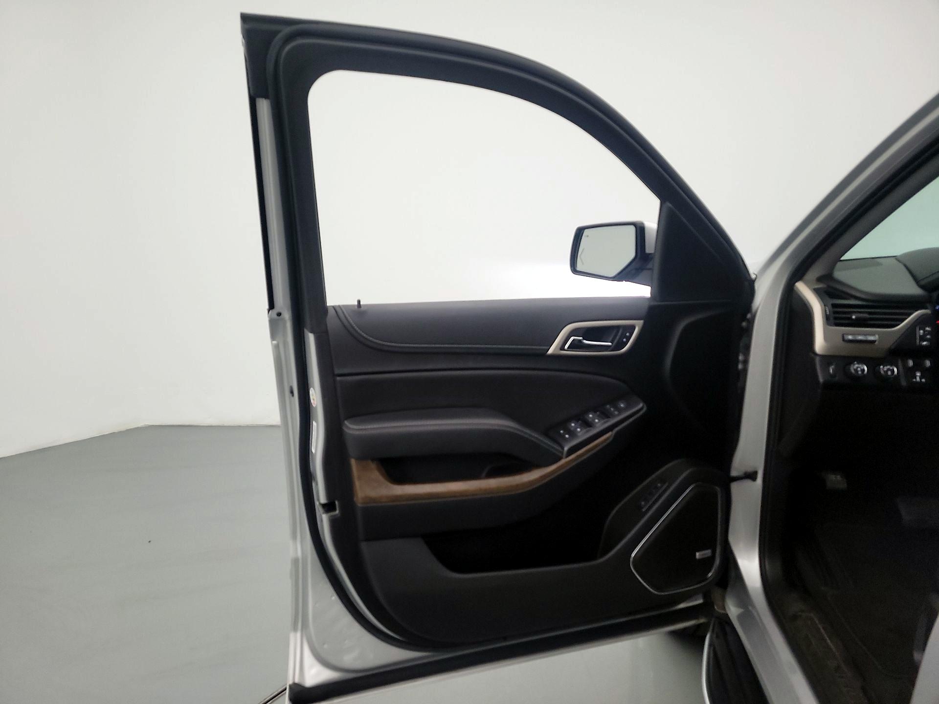 Thumbnail: 2019 GMC Yukon - 12