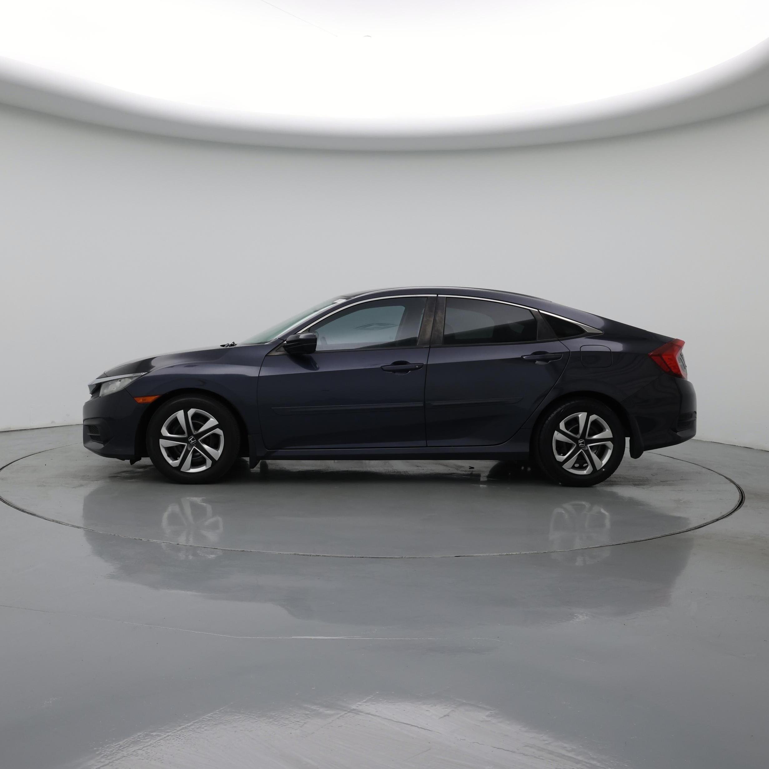 Thumbnail: 2018 Honda Civic - 3