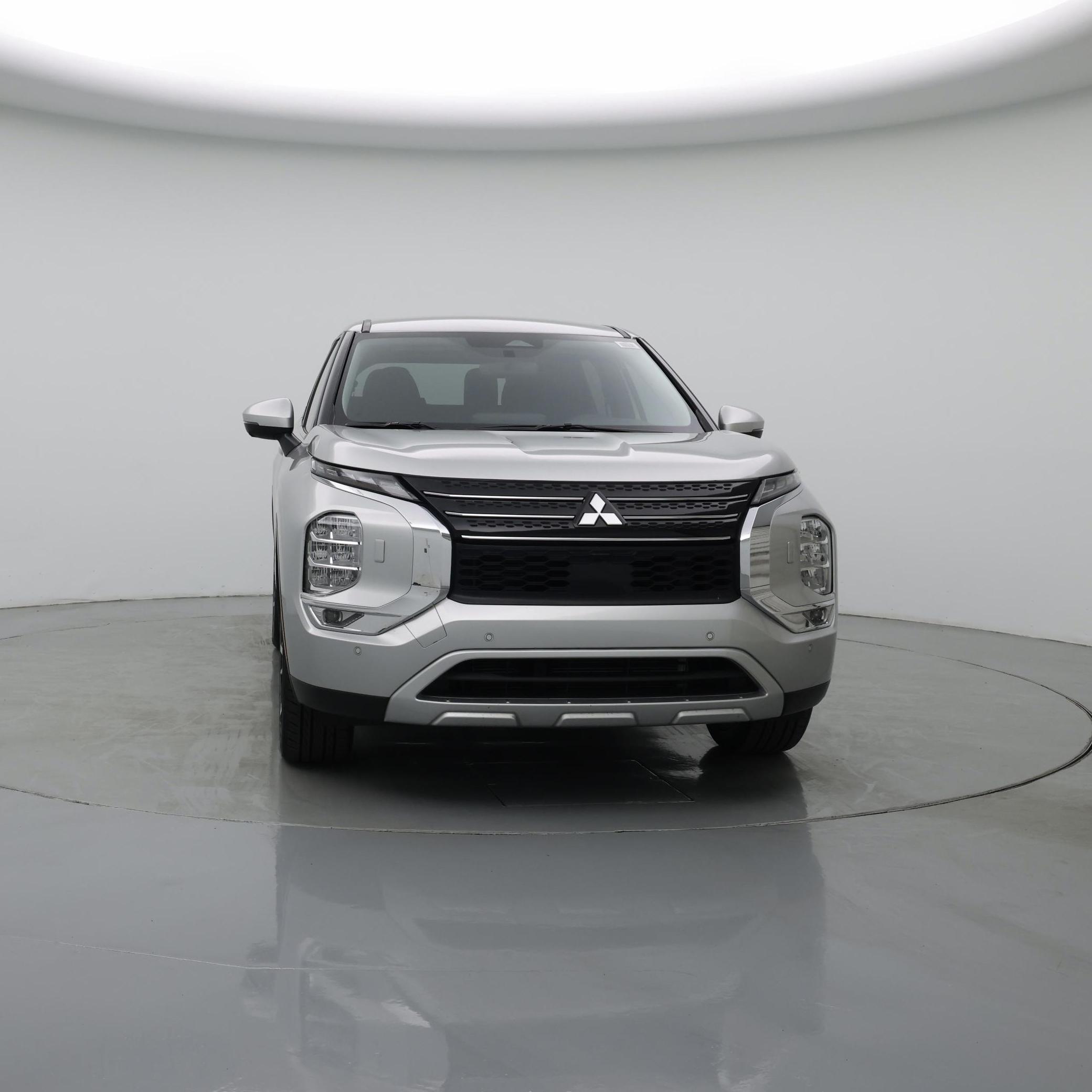 Thumbnail: 2024 Mitsubishi Outlander - 5