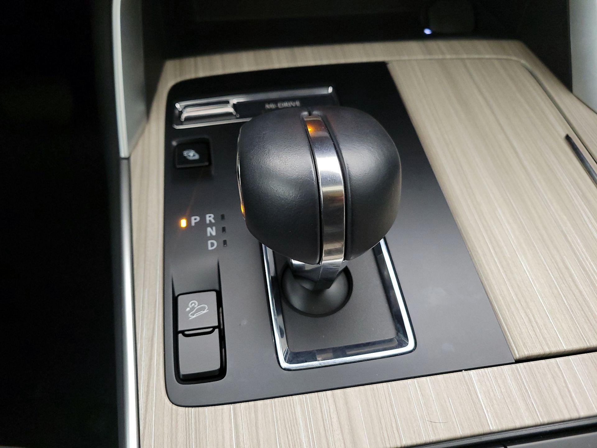 Thumbnail: 2025 Mazda CX-90 - 18