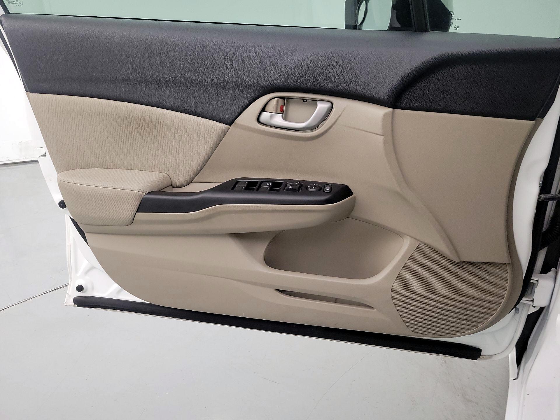 Thumbnail: 2014 Honda Civic - 12