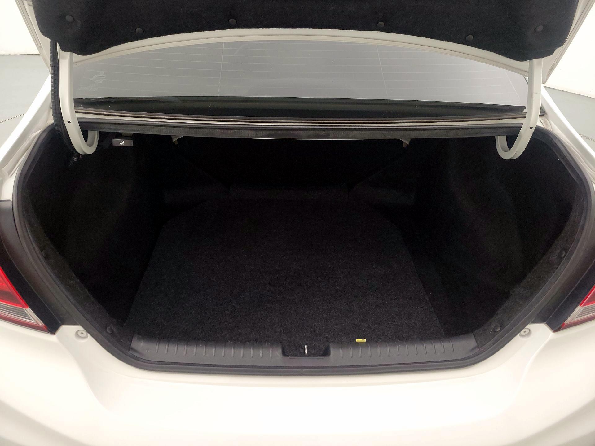 Thumbnail: 2014 Honda Civic - 20