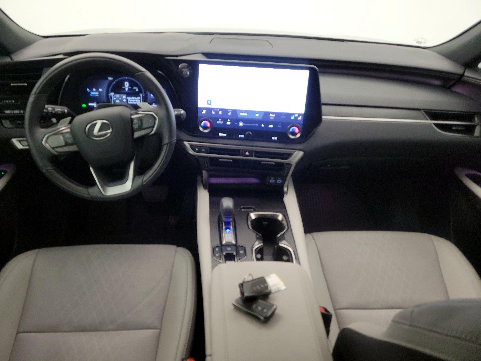 Thumbnail: 2025 Lexus RX - 9