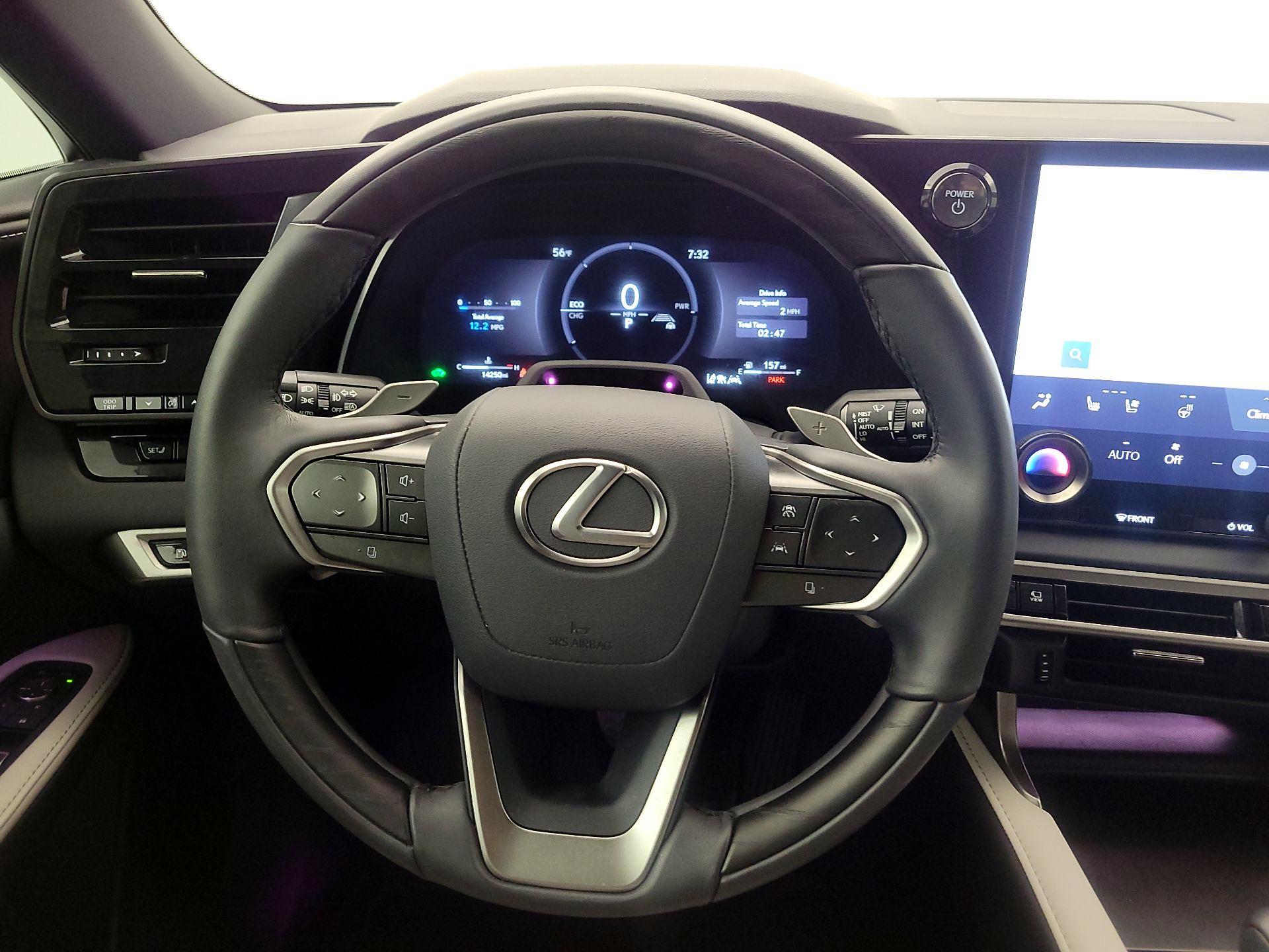 Thumbnail: 2025 Lexus RX - 10