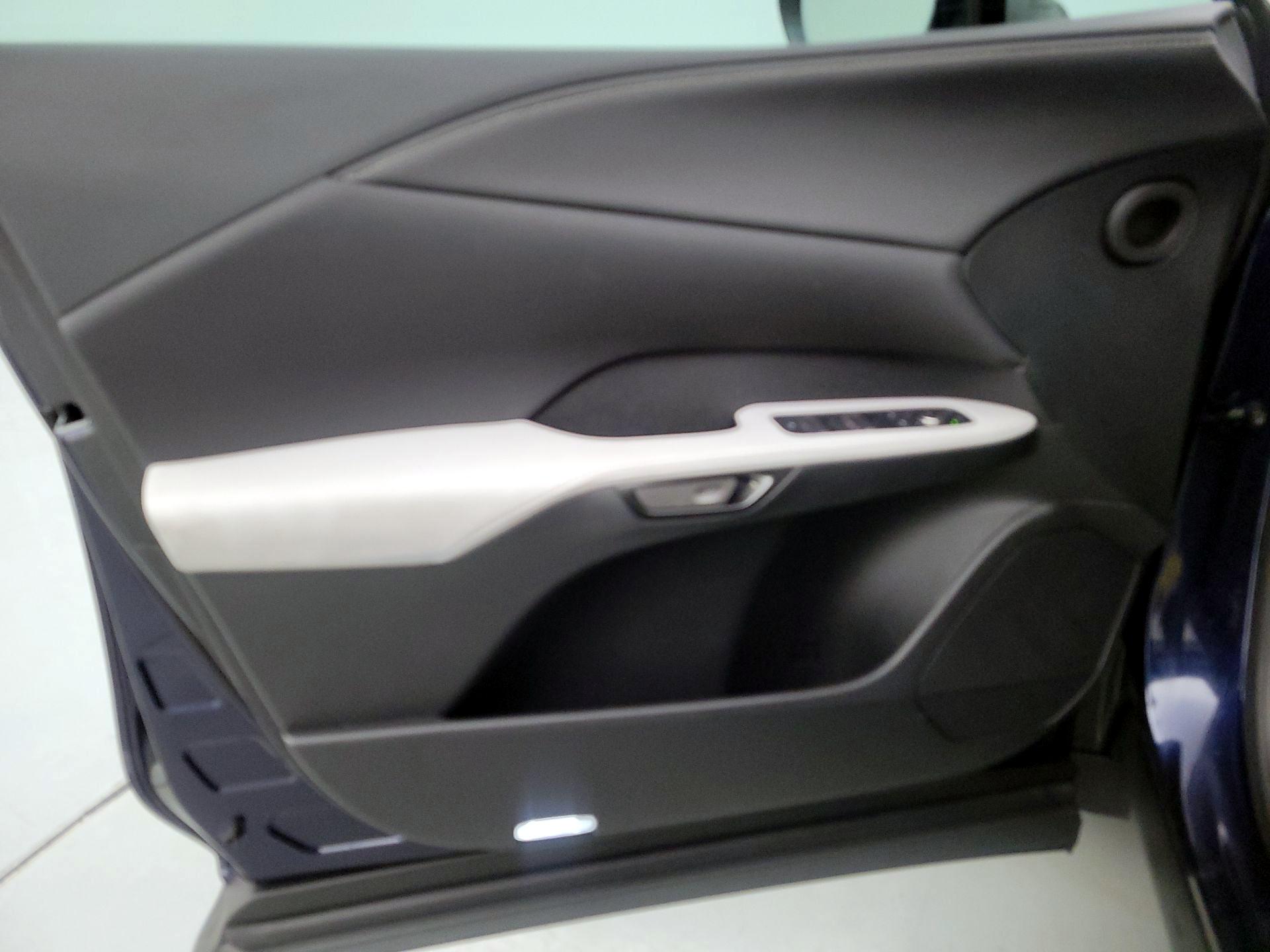 Thumbnail: 2025 Lexus RX - 12