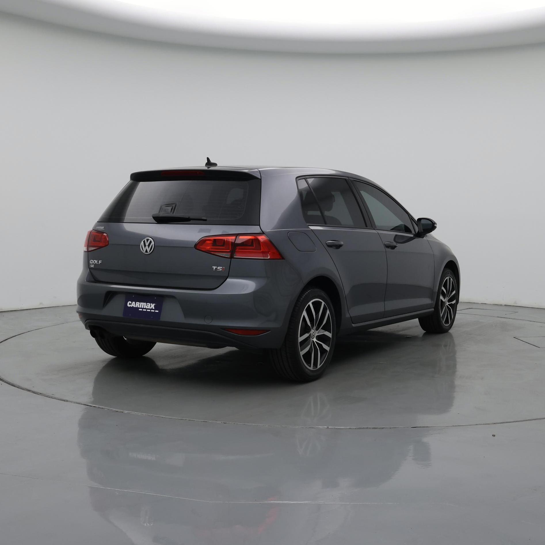 Thumbnail: 2016 Volkswagen Golf - 8