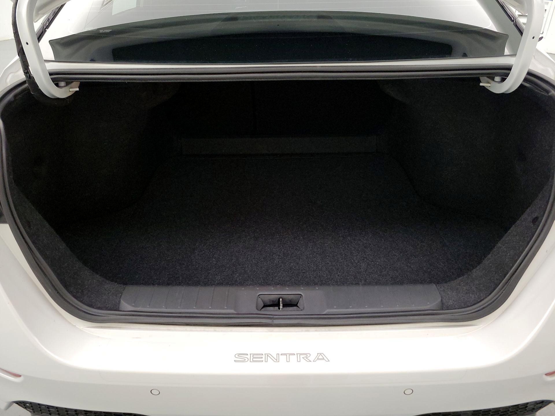 Thumbnail: 2021 Nissan Sentra - 20