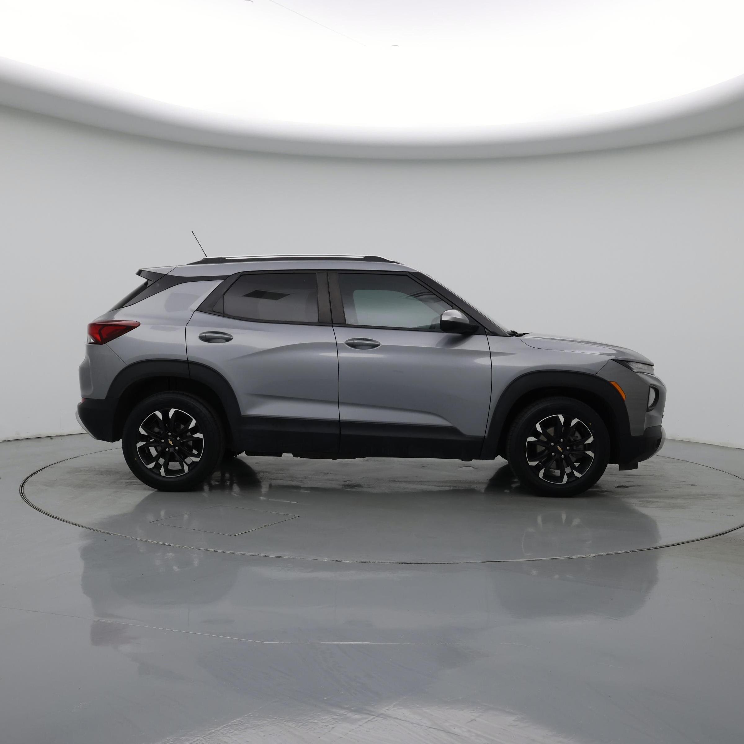 Thumbnail: 2023 Chevrolet TrailBlazer - 7