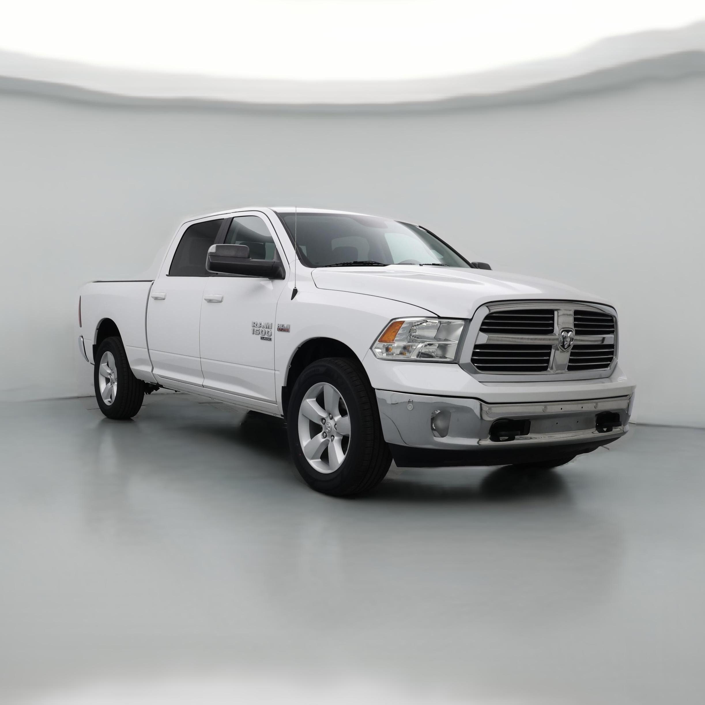 Thumbnail: 2019 RAM 1500 Classic - 1