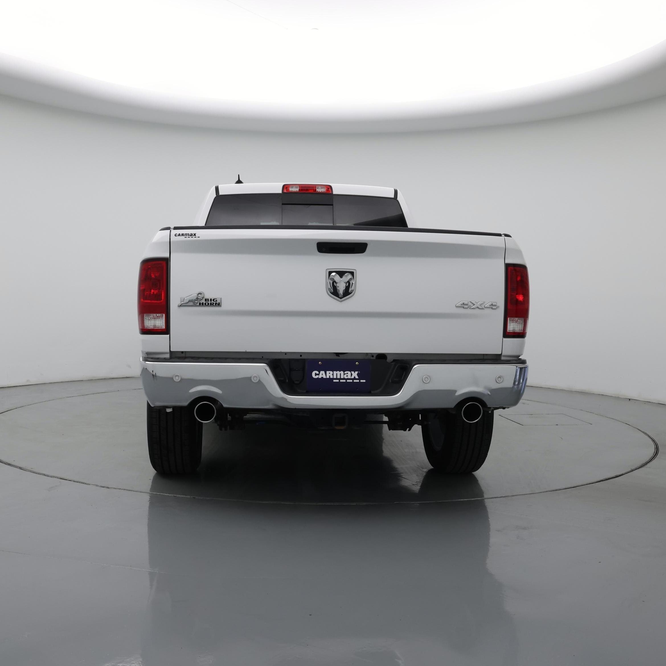 Thumbnail: 2019 RAM 1500 Classic - 6
