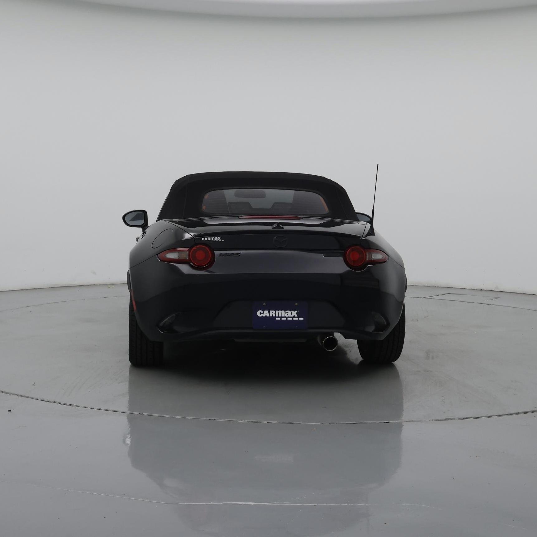 Thumbnail: 2016 Mazda MX-5 Miata - 6