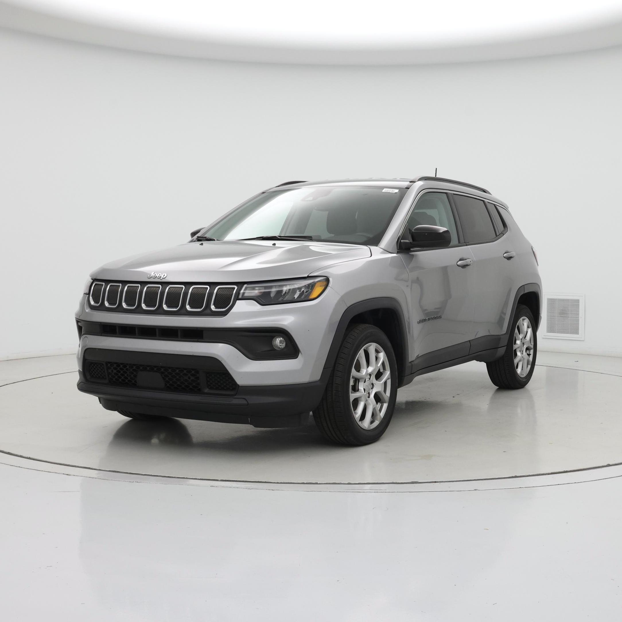 Thumbnail: 2022 Jeep Compass - 4
