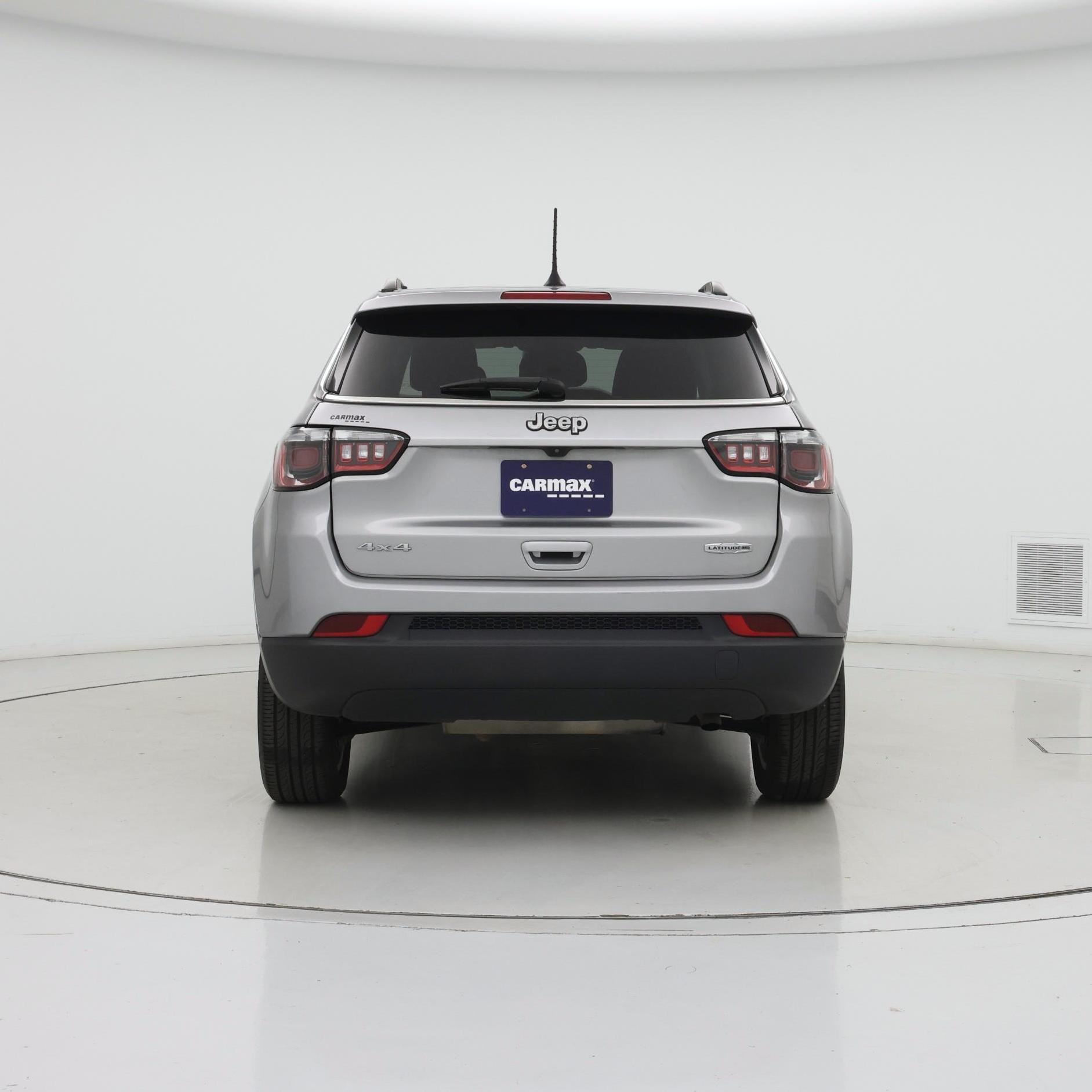 Thumbnail: 2022 Jeep Compass - 6