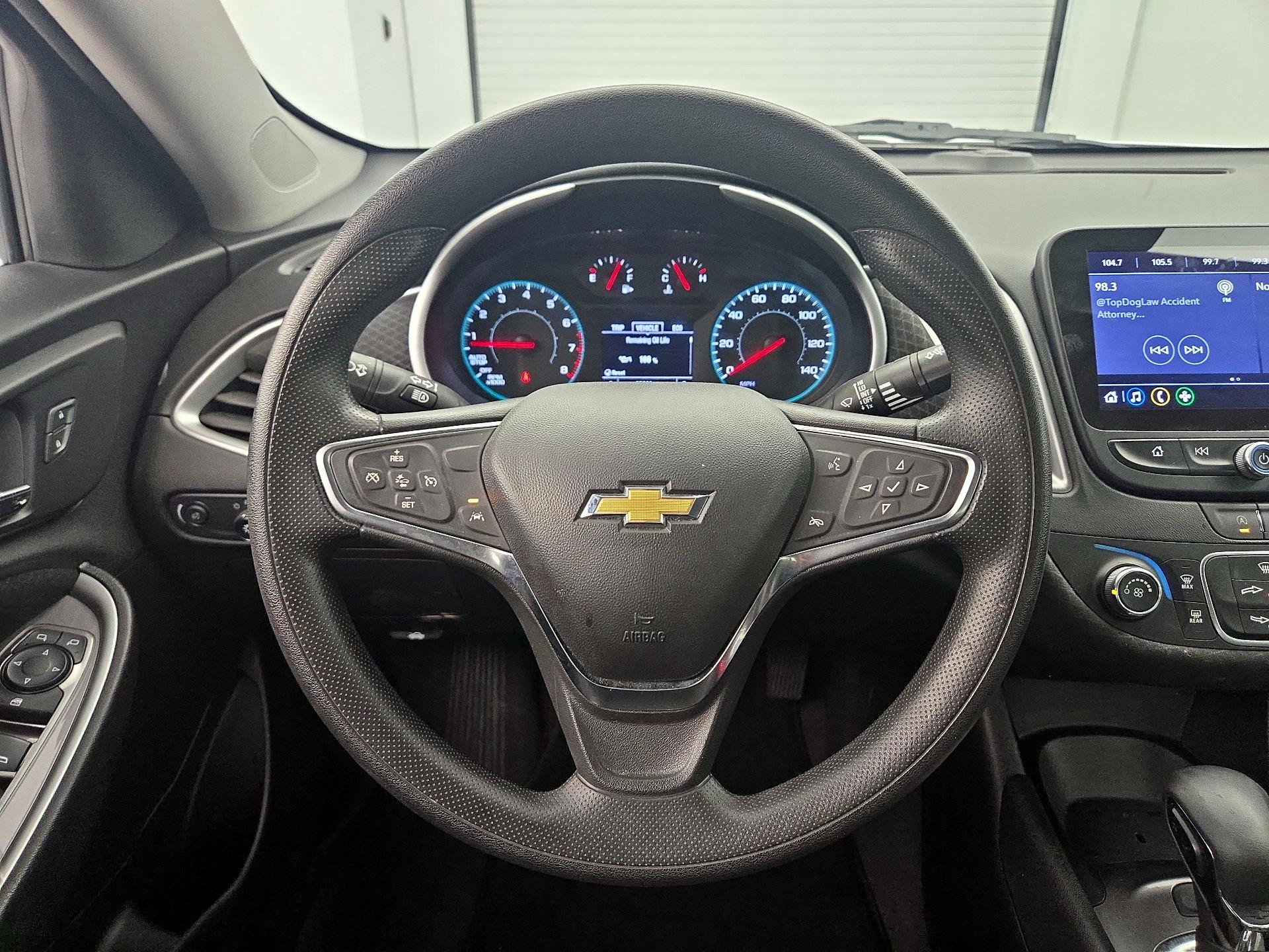 Thumbnail: 2024 Chevrolet Malibu - 10