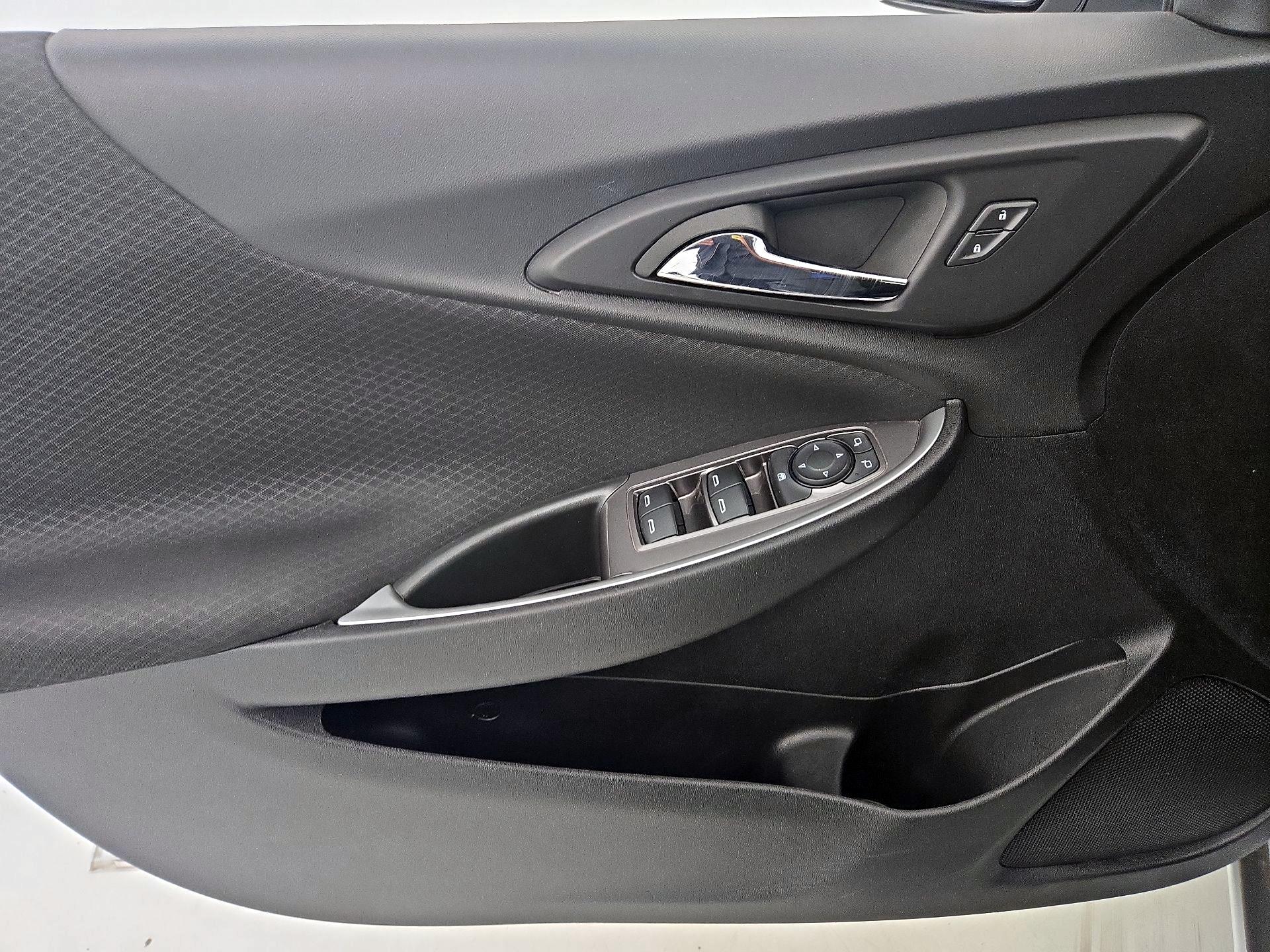 Thumbnail: 2024 Chevrolet Malibu - 12