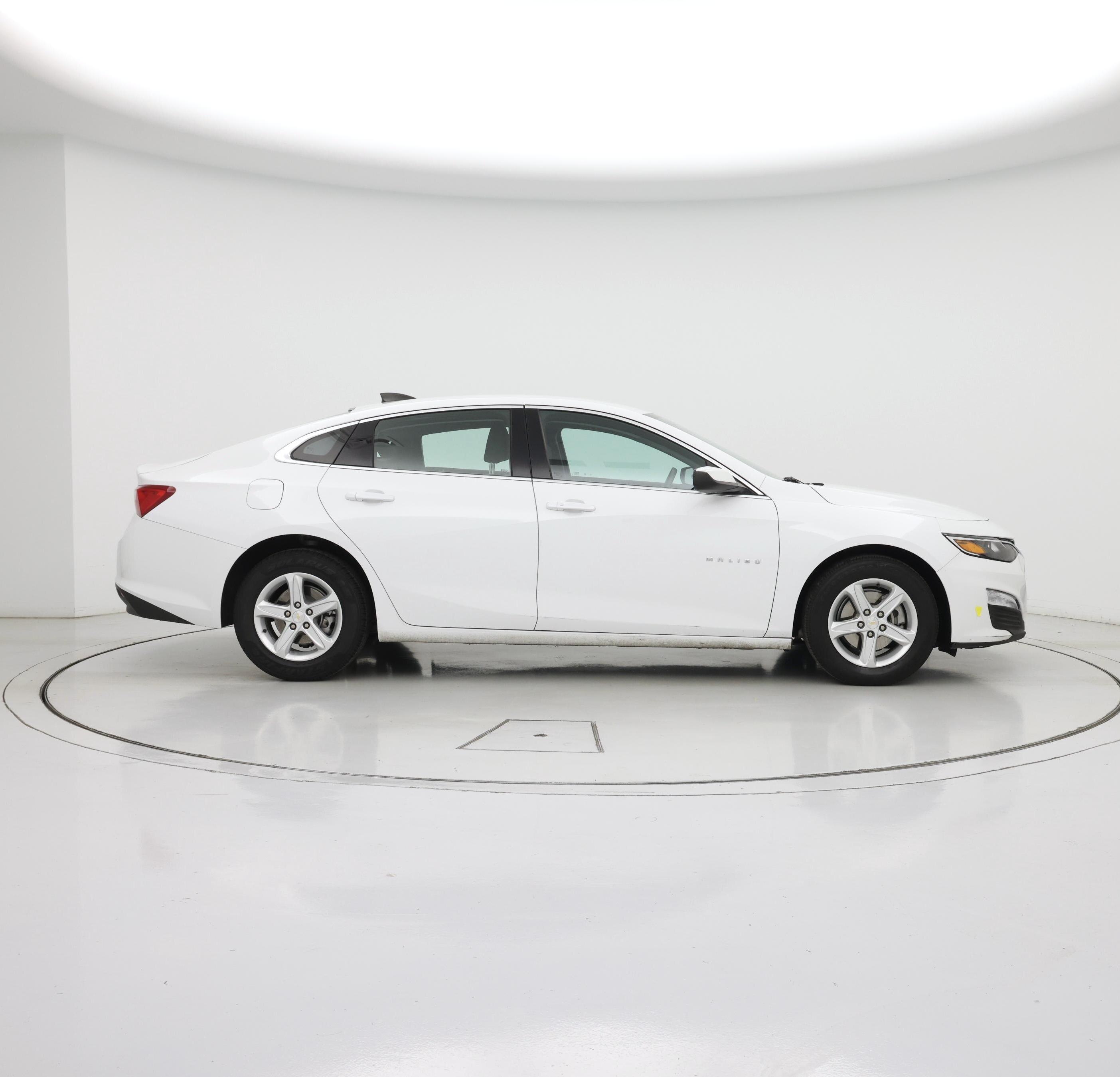 Thumbnail: 2024 Chevrolet Malibu - 7