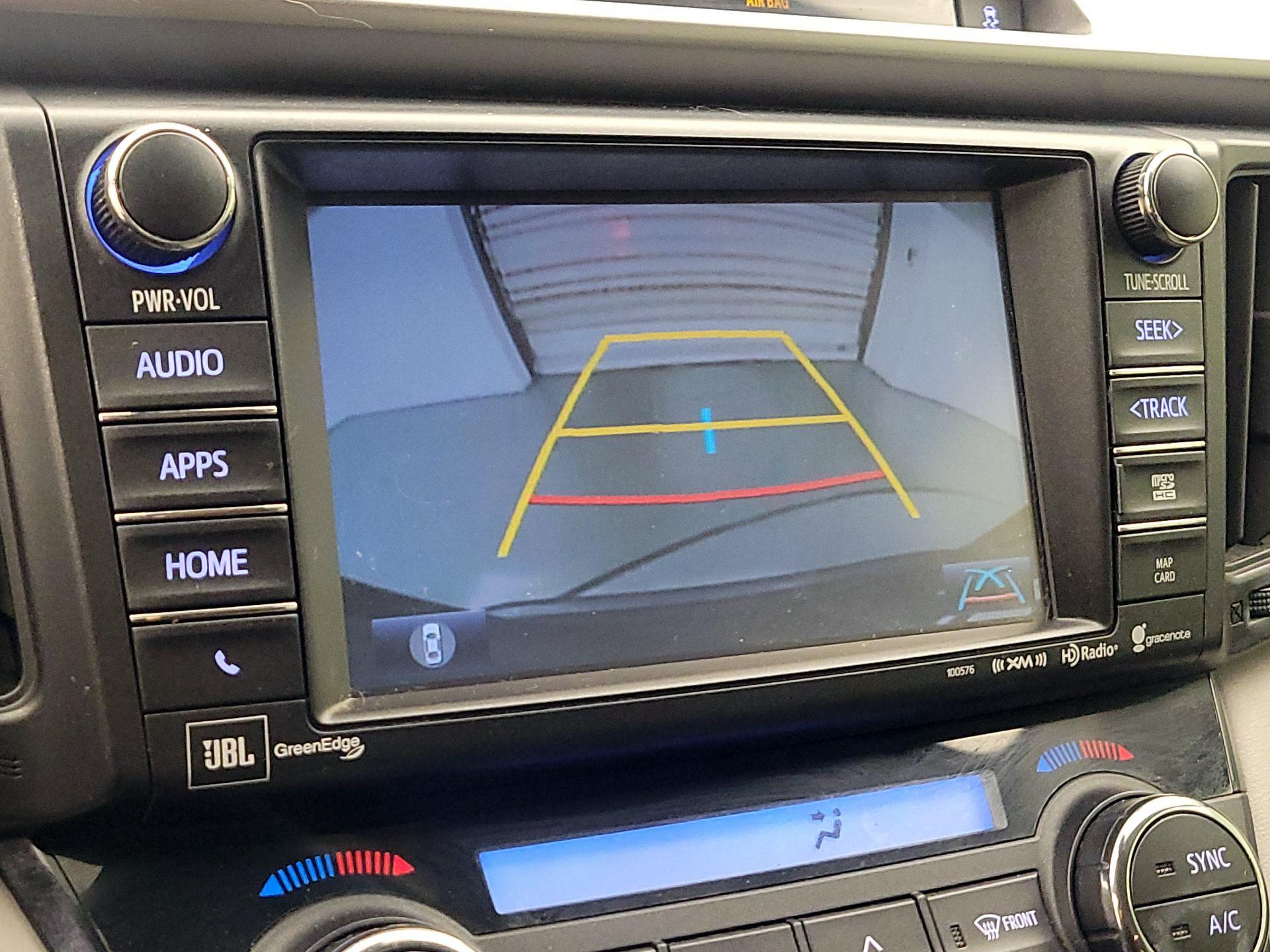 Thumbnail: 2016 Toyota RAV4 - 14