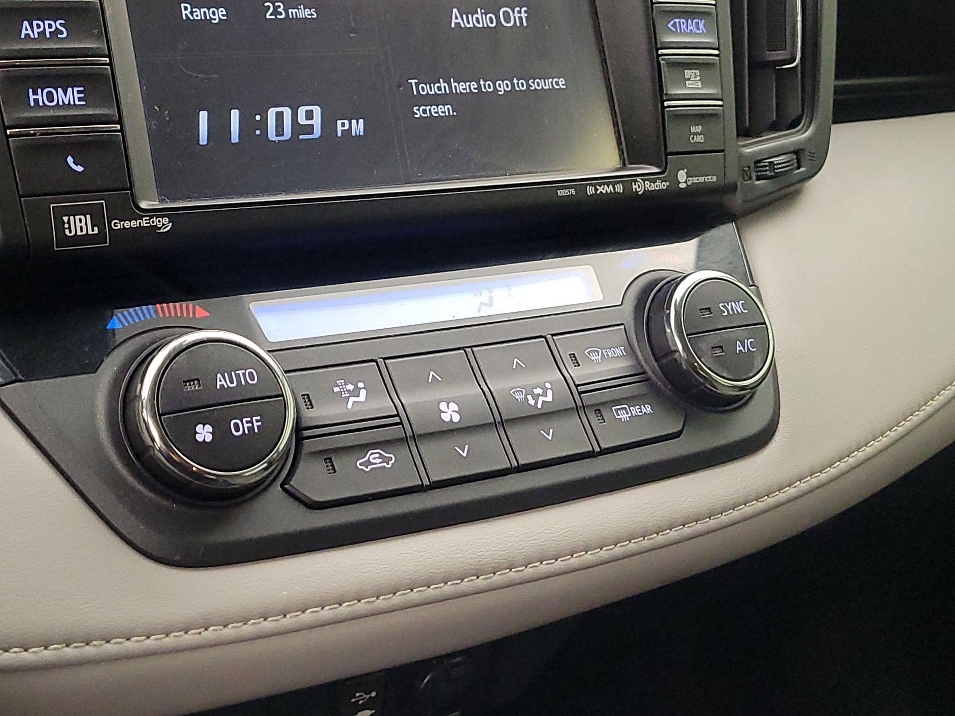 Thumbnail: 2016 Toyota RAV4 - 16