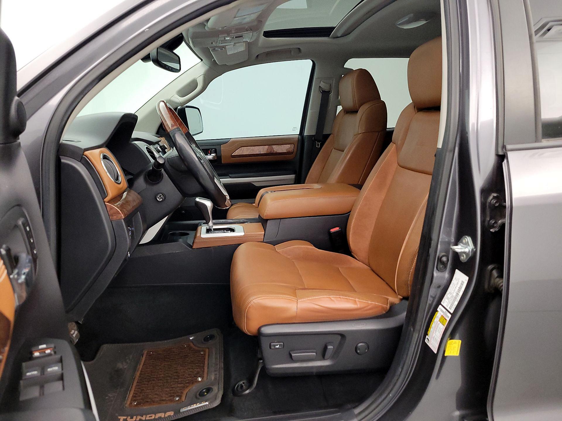 Thumbnail: 2021 Toyota Tundra - 11