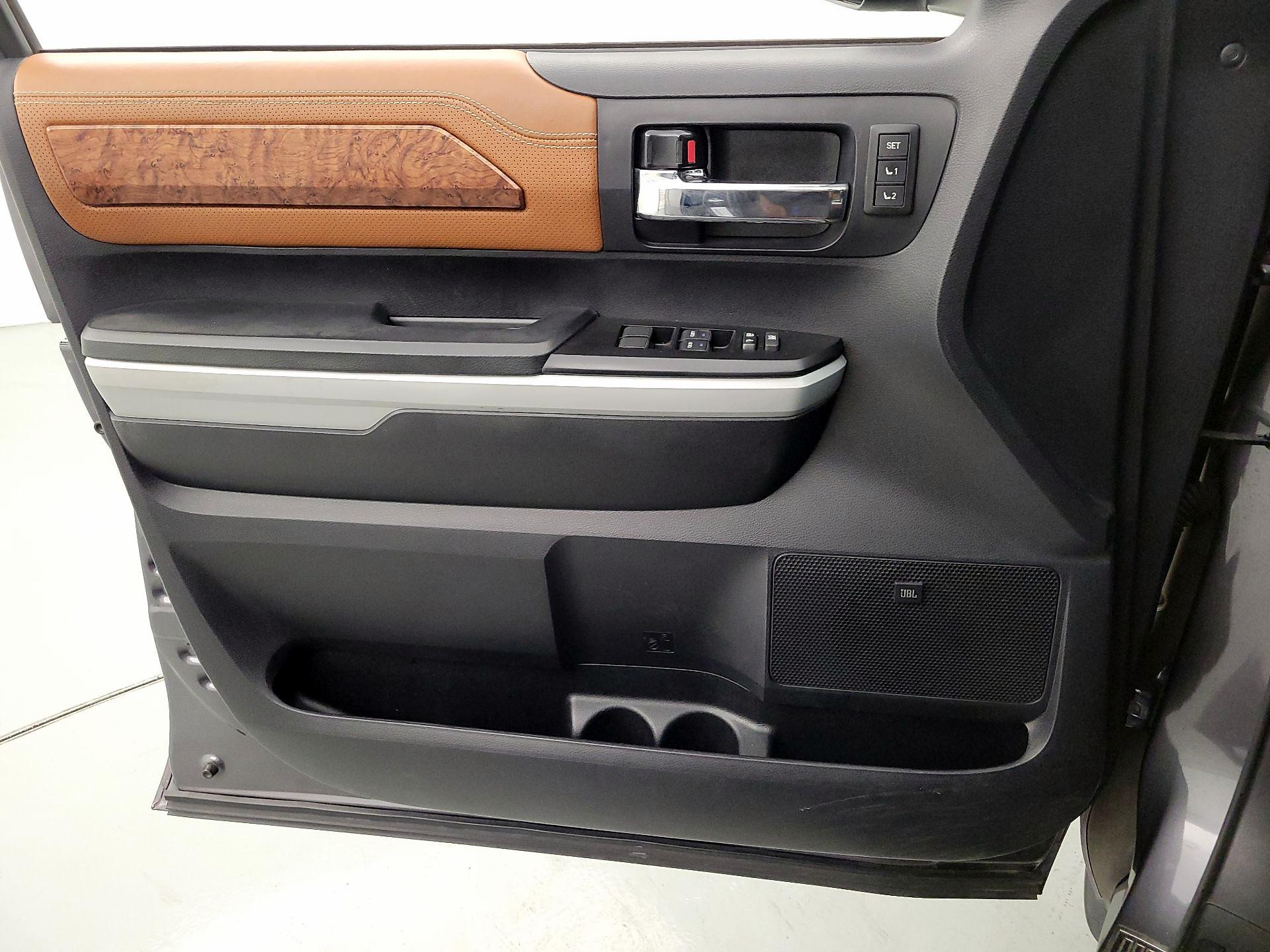 Thumbnail: 2021 Toyota Tundra - 12