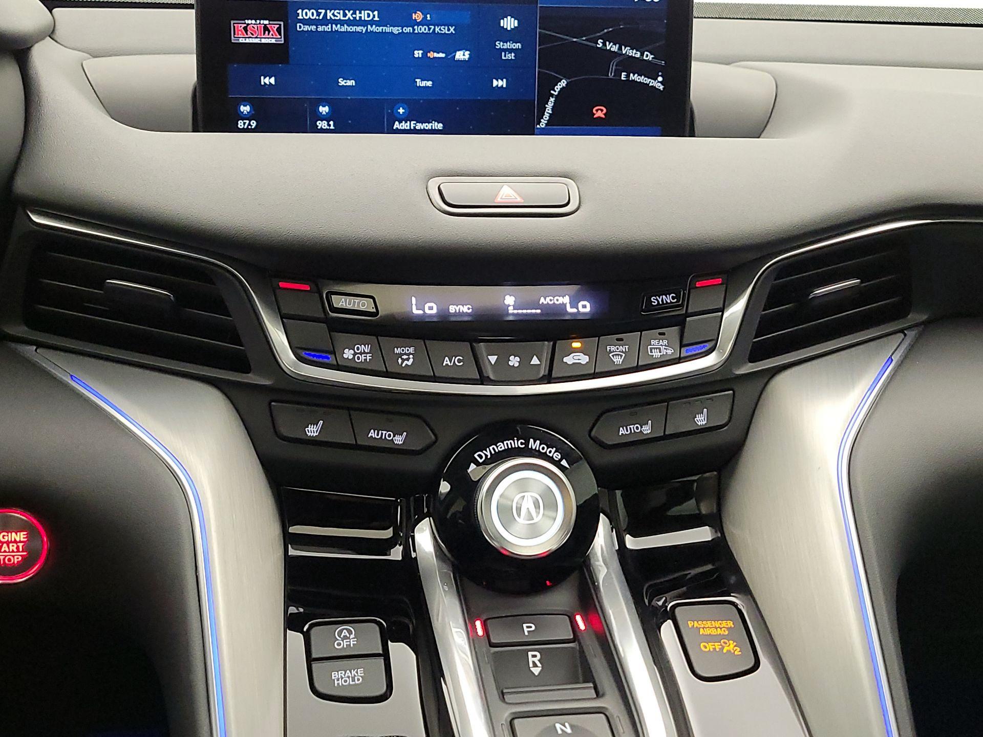 Thumbnail: 2022 Acura TLX - 17