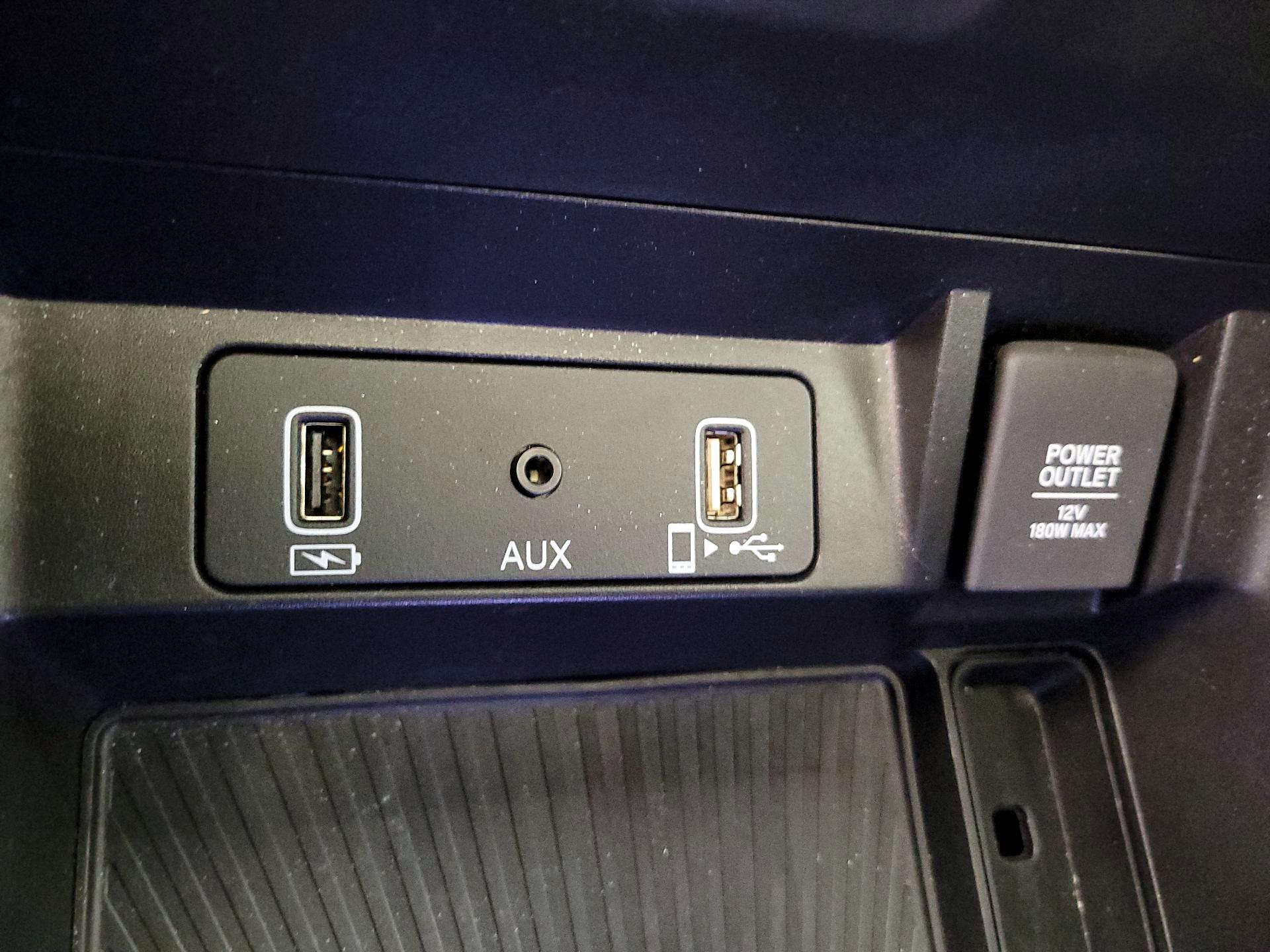 Thumbnail: 2022 Acura TLX - 19